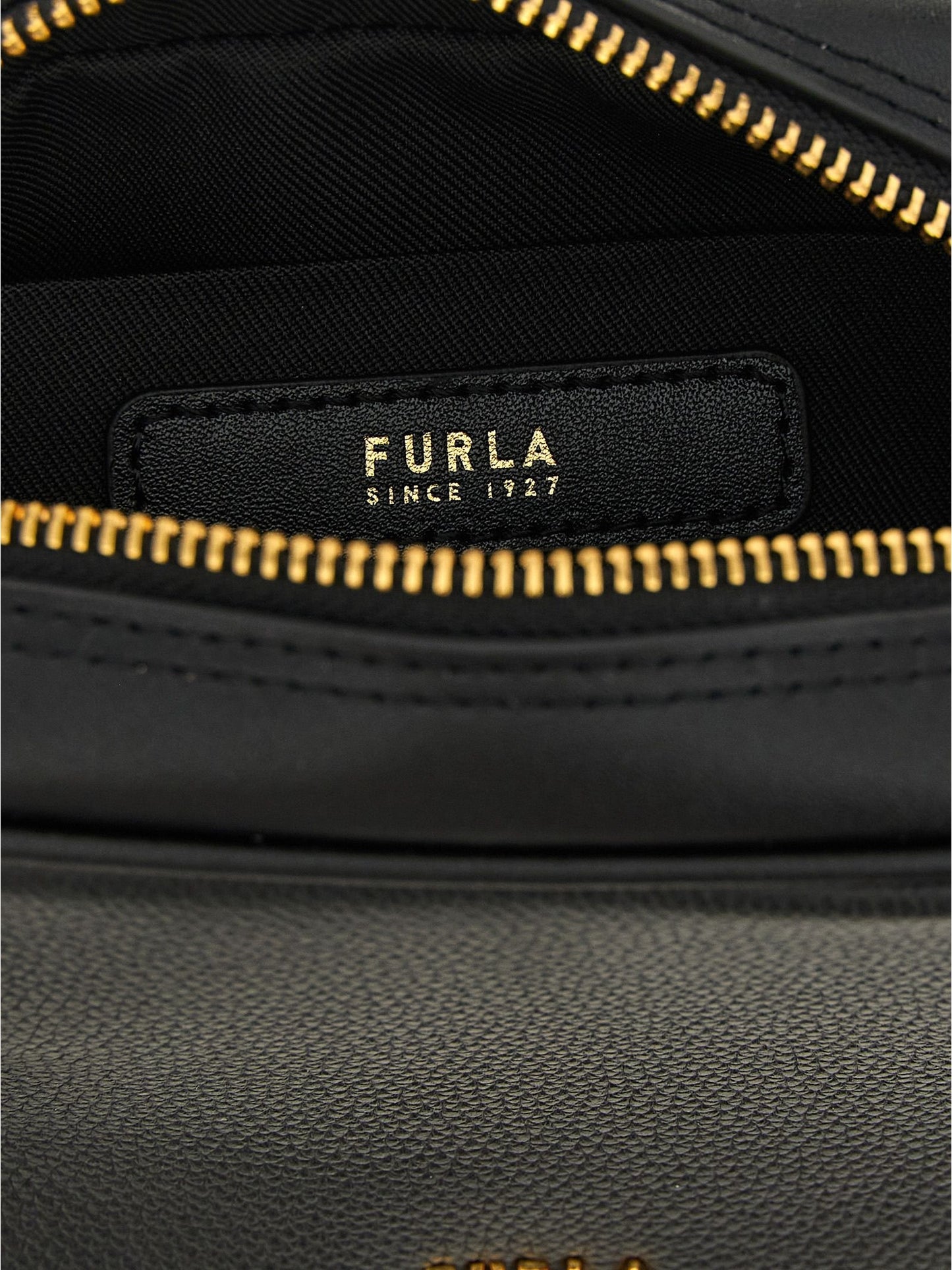 Furla · Дамска чанта · Черен | DontMiss.bg