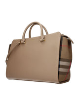 Burberry · Дамска чанта · Бежов | DontMiss.bg
