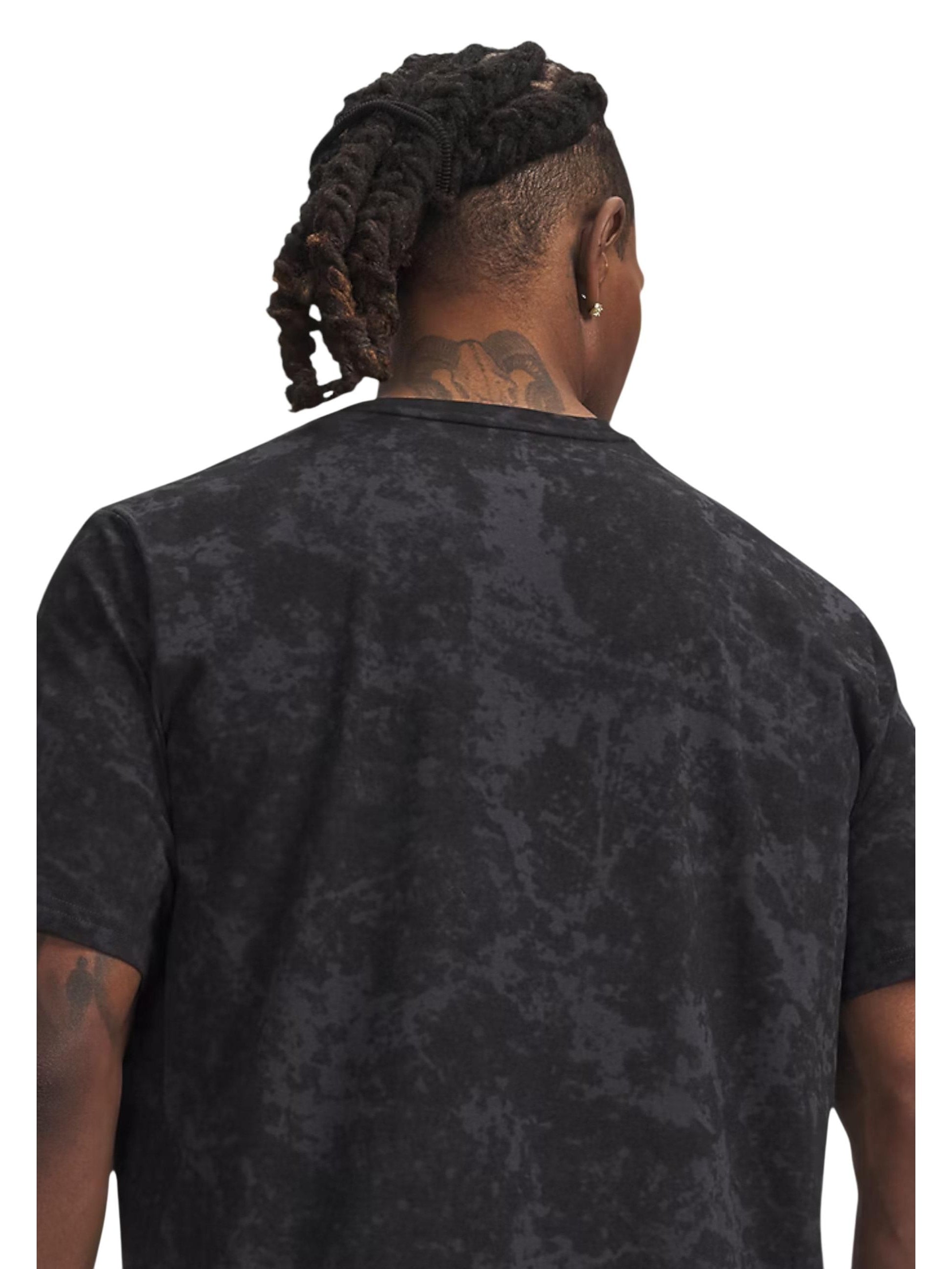 Under Armour · Тениска · UA M ICON SS NOVELTY | DontMiss.bg