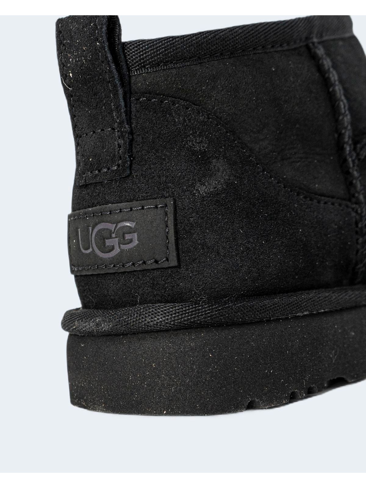Ugg · Ботуши · CLASSIC ULTRA MINI | DontMiss.bg