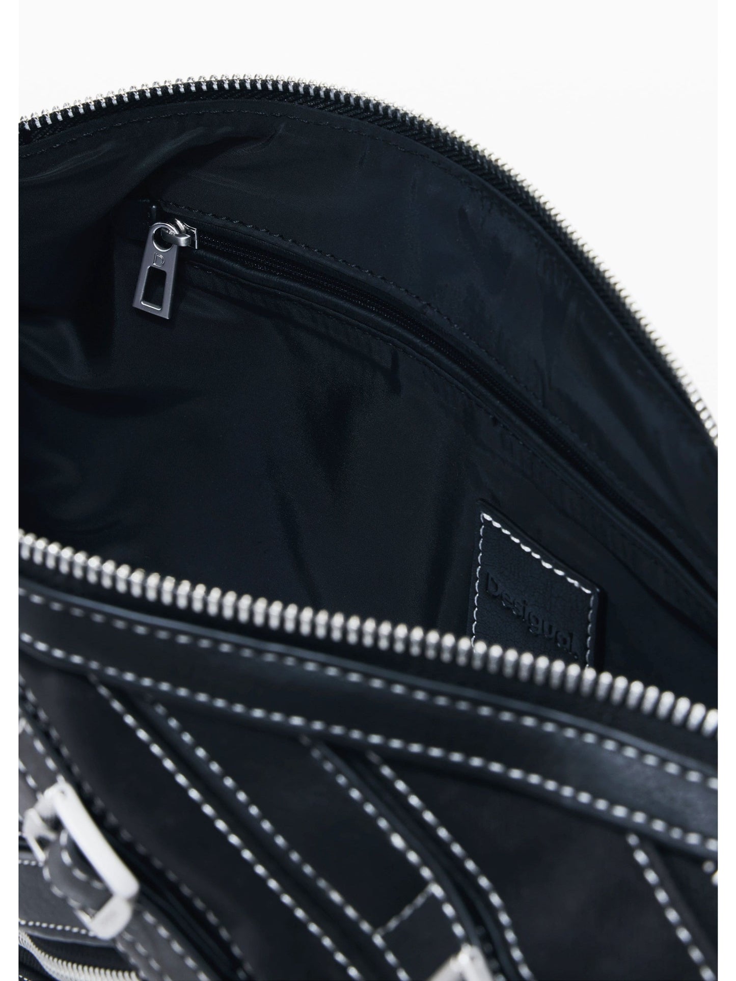Desigual · Дамска чанта · 25WAKP73 | DontMiss.bg