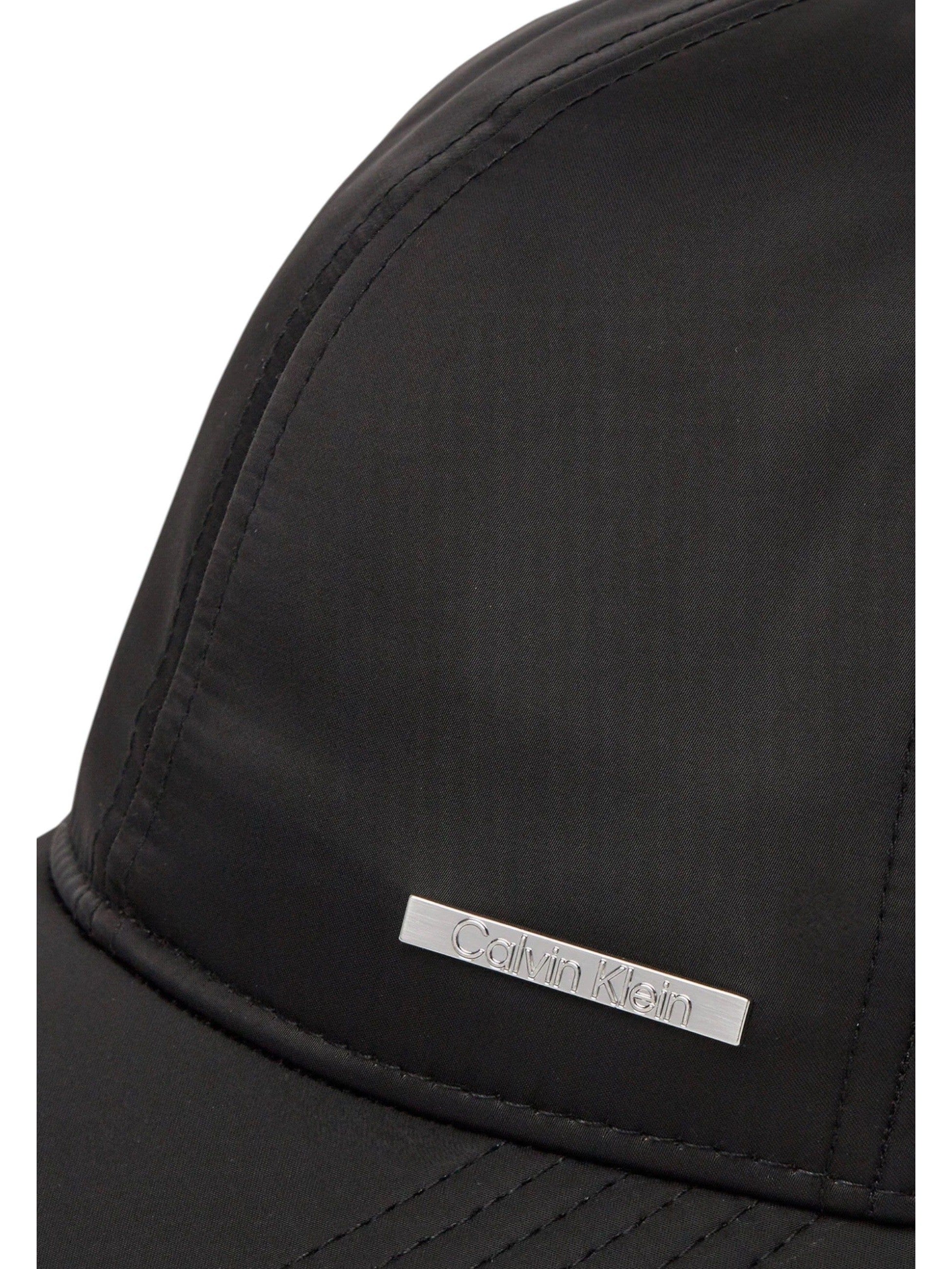 Calvin Klein · Шапка с козирка · LV04D5022G | DontMiss.bg