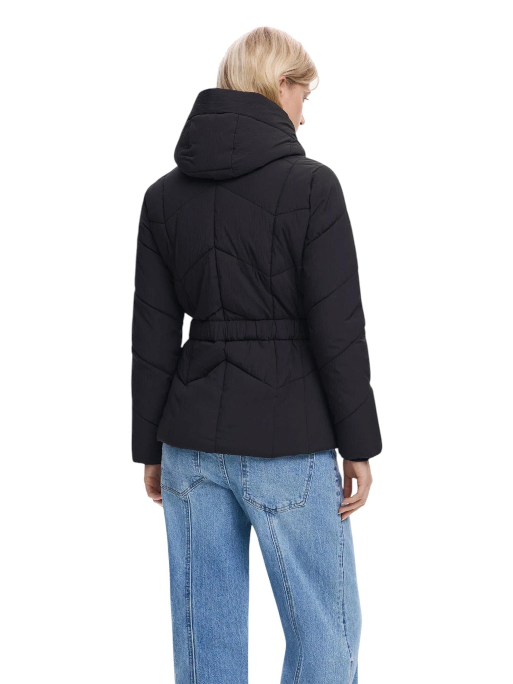 Desigual · Пухено яке · 25WWEW30 | DontMiss.bg