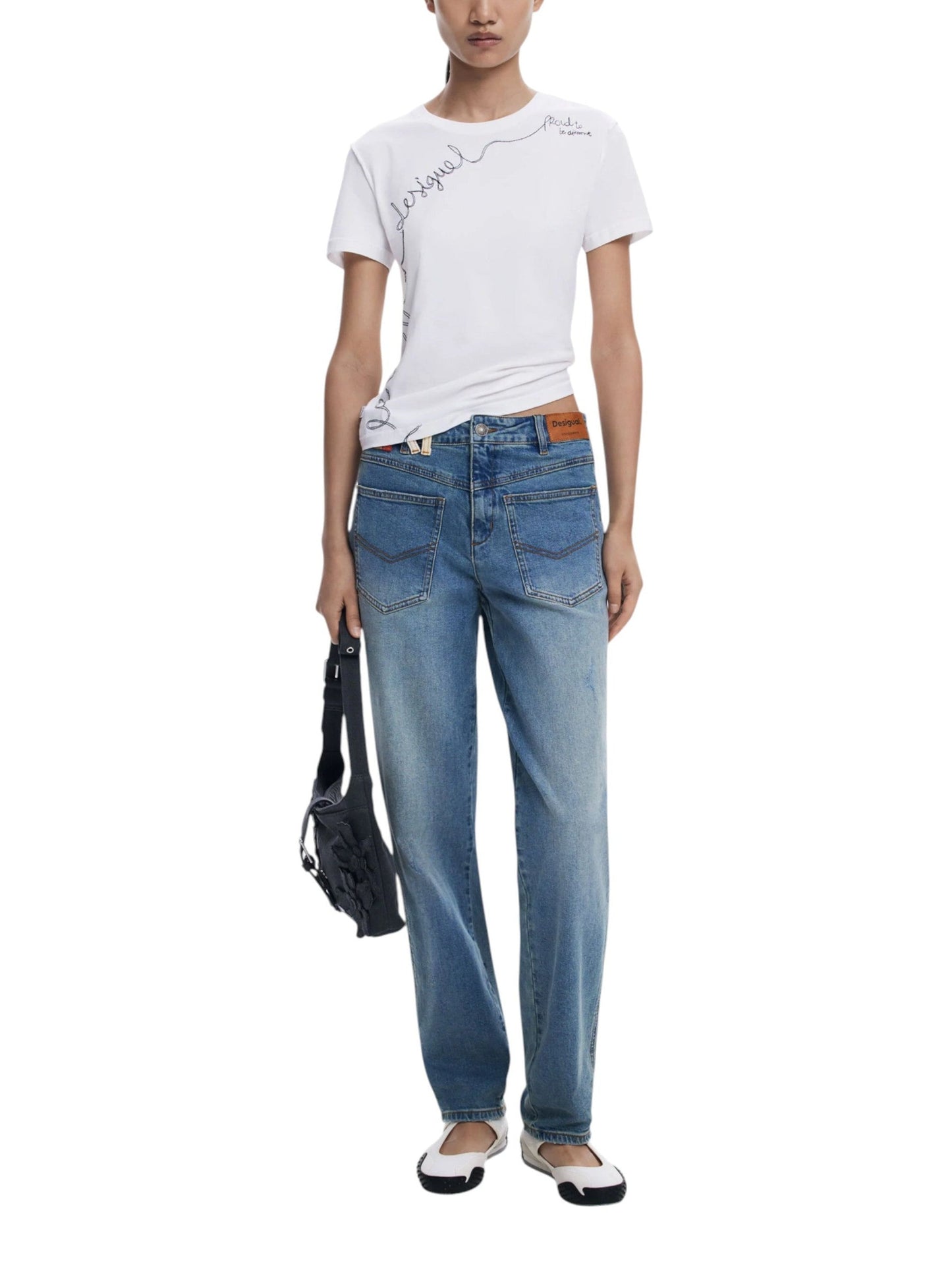 Desigual · Тениска · 25WWTK08 | DontMiss.bg