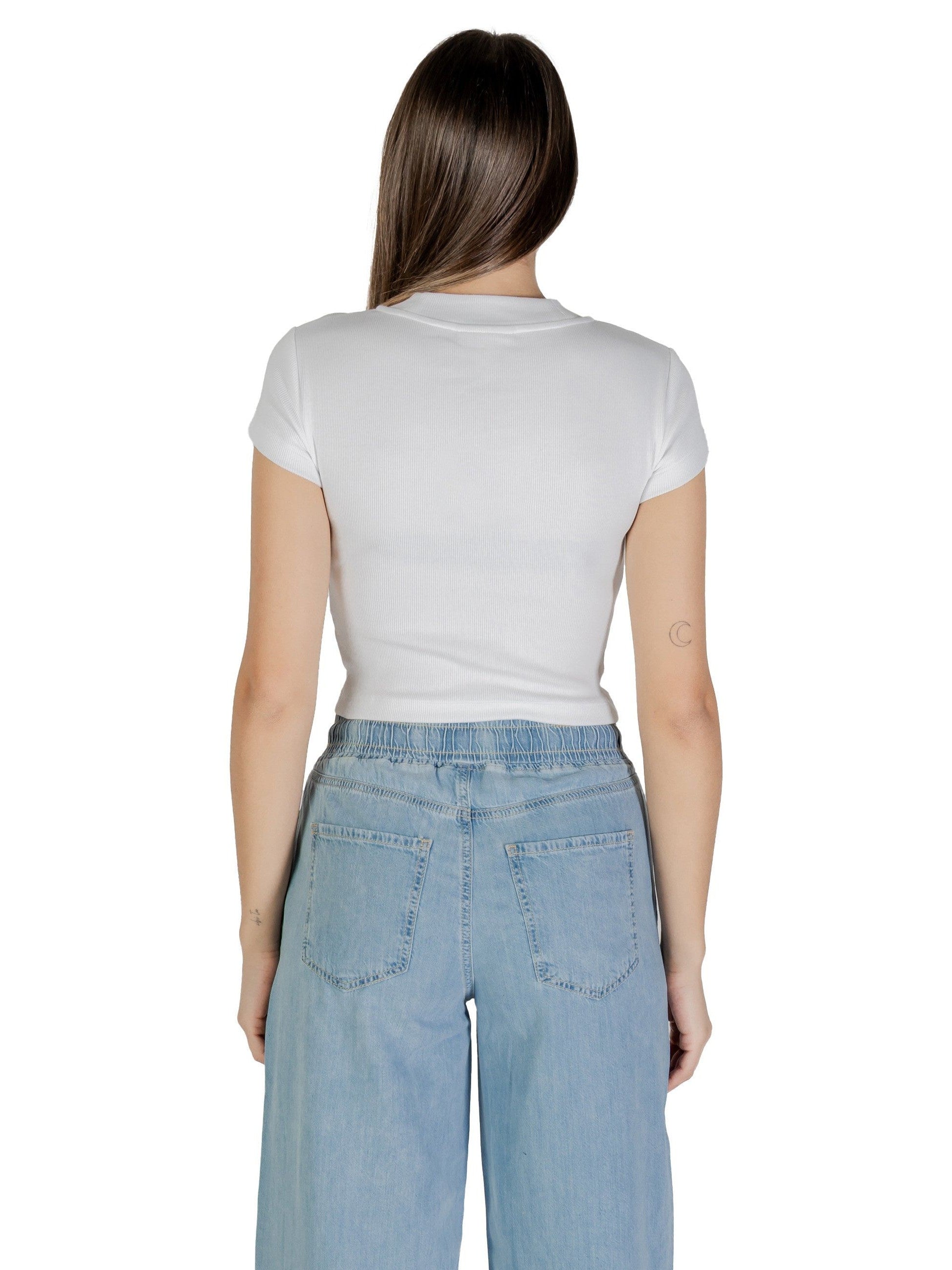 Calvin Klein Jeans · Тениска · LV047C211G | DontMiss.bg