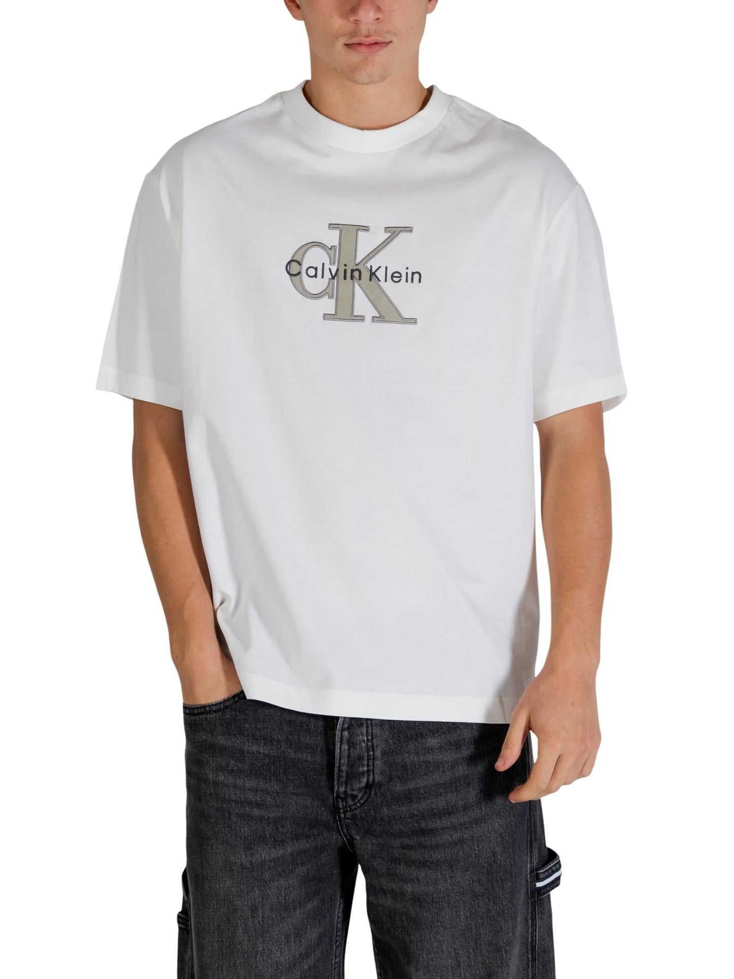 Calvin Klein Jeans · Тениска · LV04RE815G | DontMiss.bg