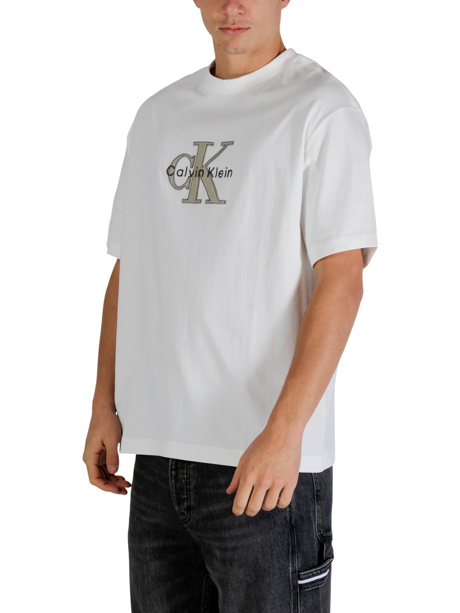 Calvin Klein Jeans · Тениска · LV04RE815G | DontMiss.bg