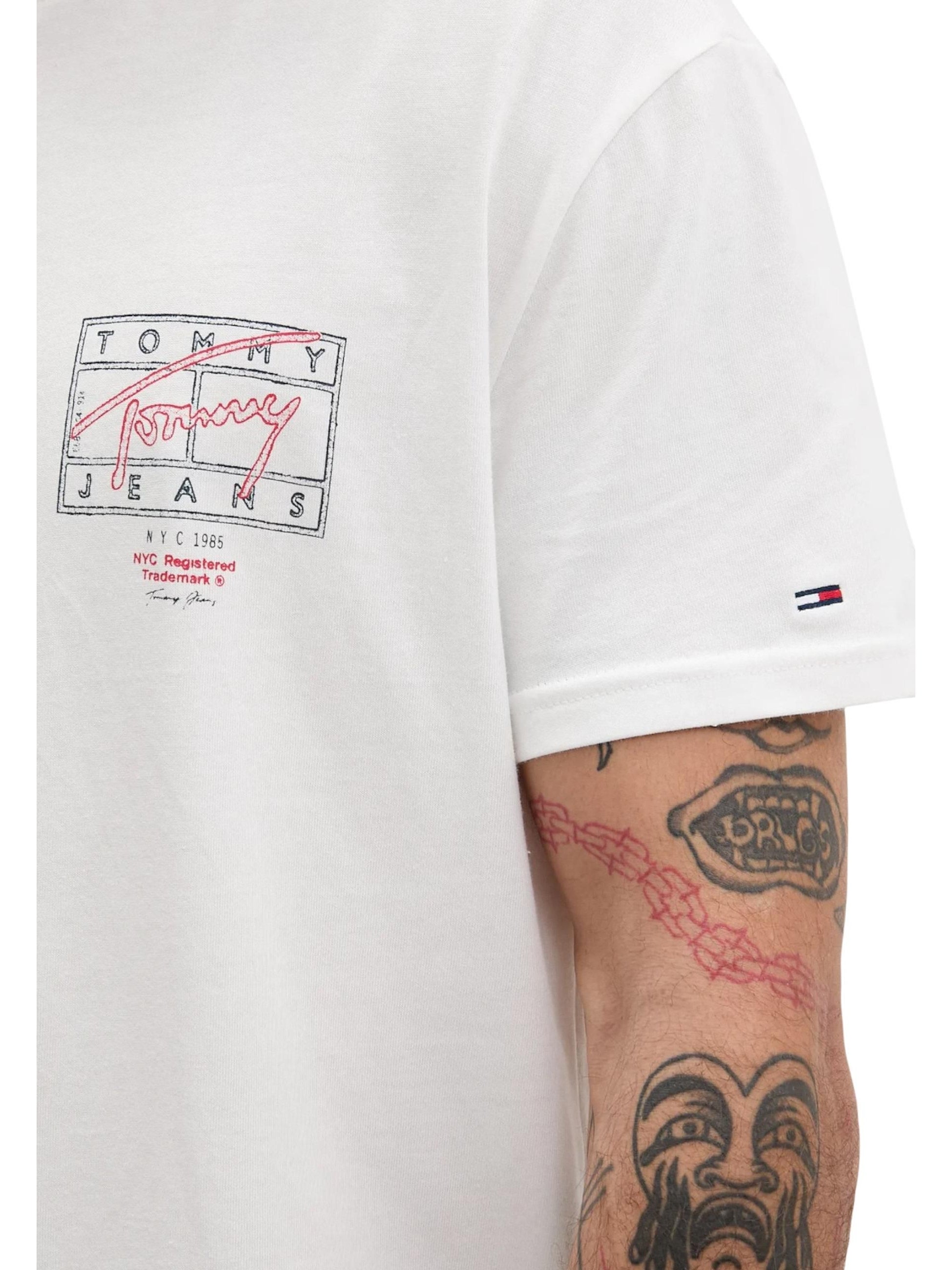 Tommy Jeans · Тениска · DM0DM22319 | DontMiss.bg