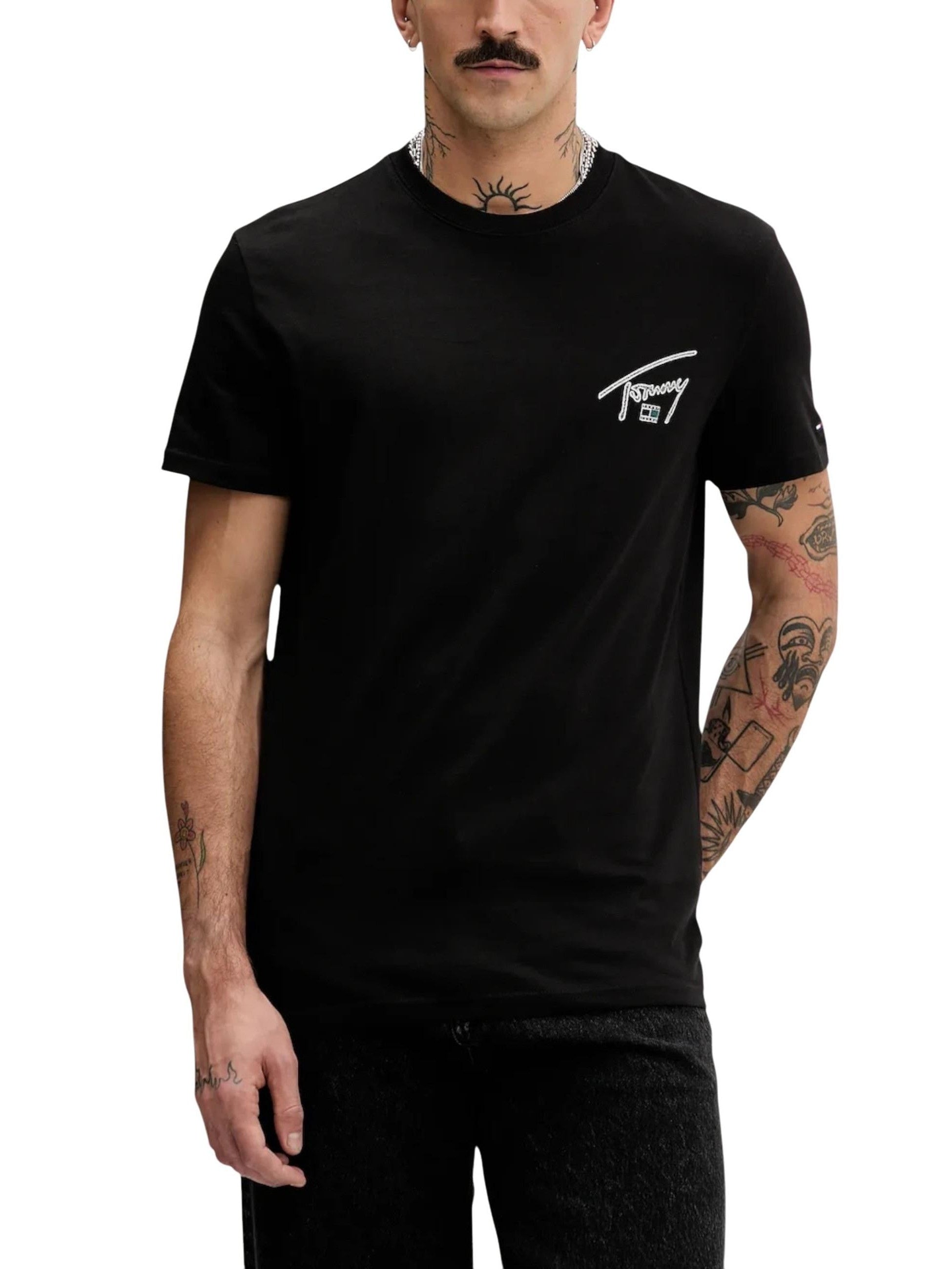 Tommy Jeans · Тениска · DM0DM22320 | DontMiss.bg