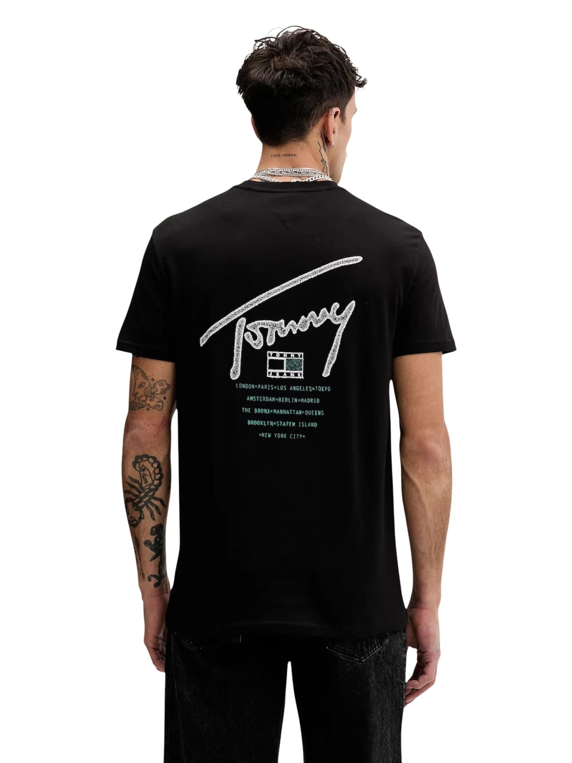 Tommy Jeans · Тениска · DM0DM22320 | DontMiss.bg