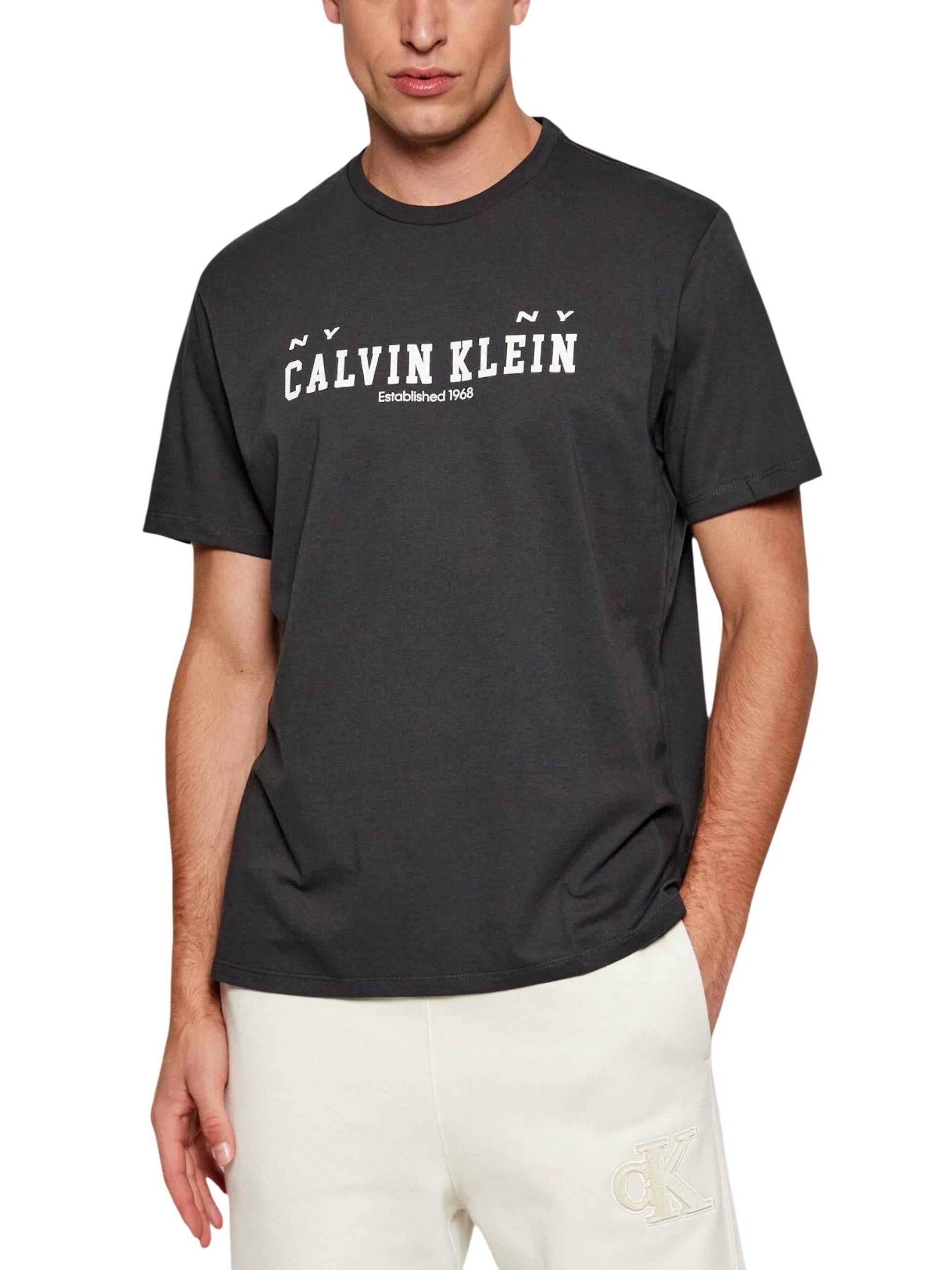 Calvin Klein Jeans · Тениска · LV14RE817G | DontMiss.bg