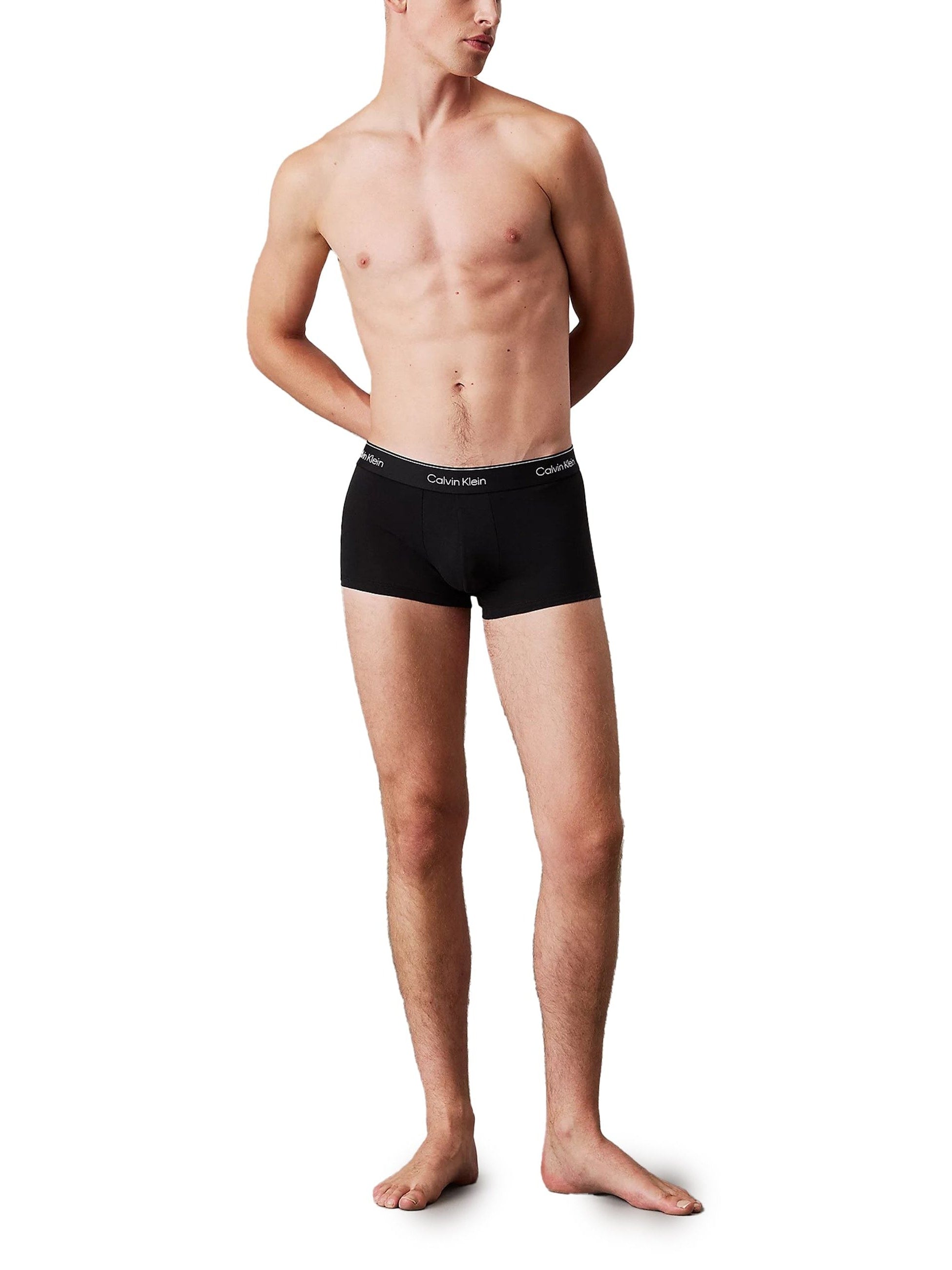 Calvin Klein Underwear · Боксерки · LV00NB4389 | DontMiss.bg