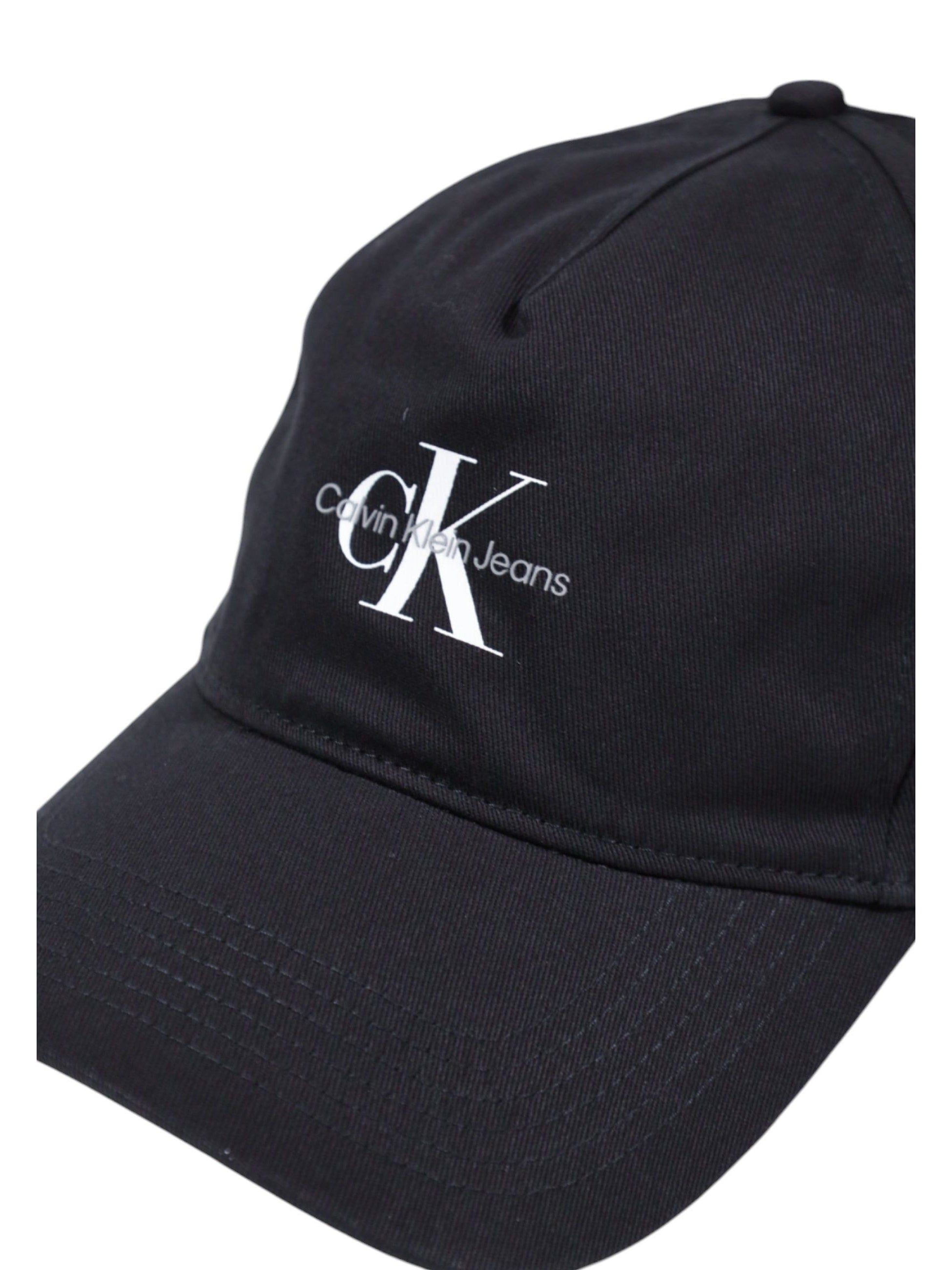 Calvin Klein Jeans · Шапка с козирка · LV04G5032G | DontMiss.bg