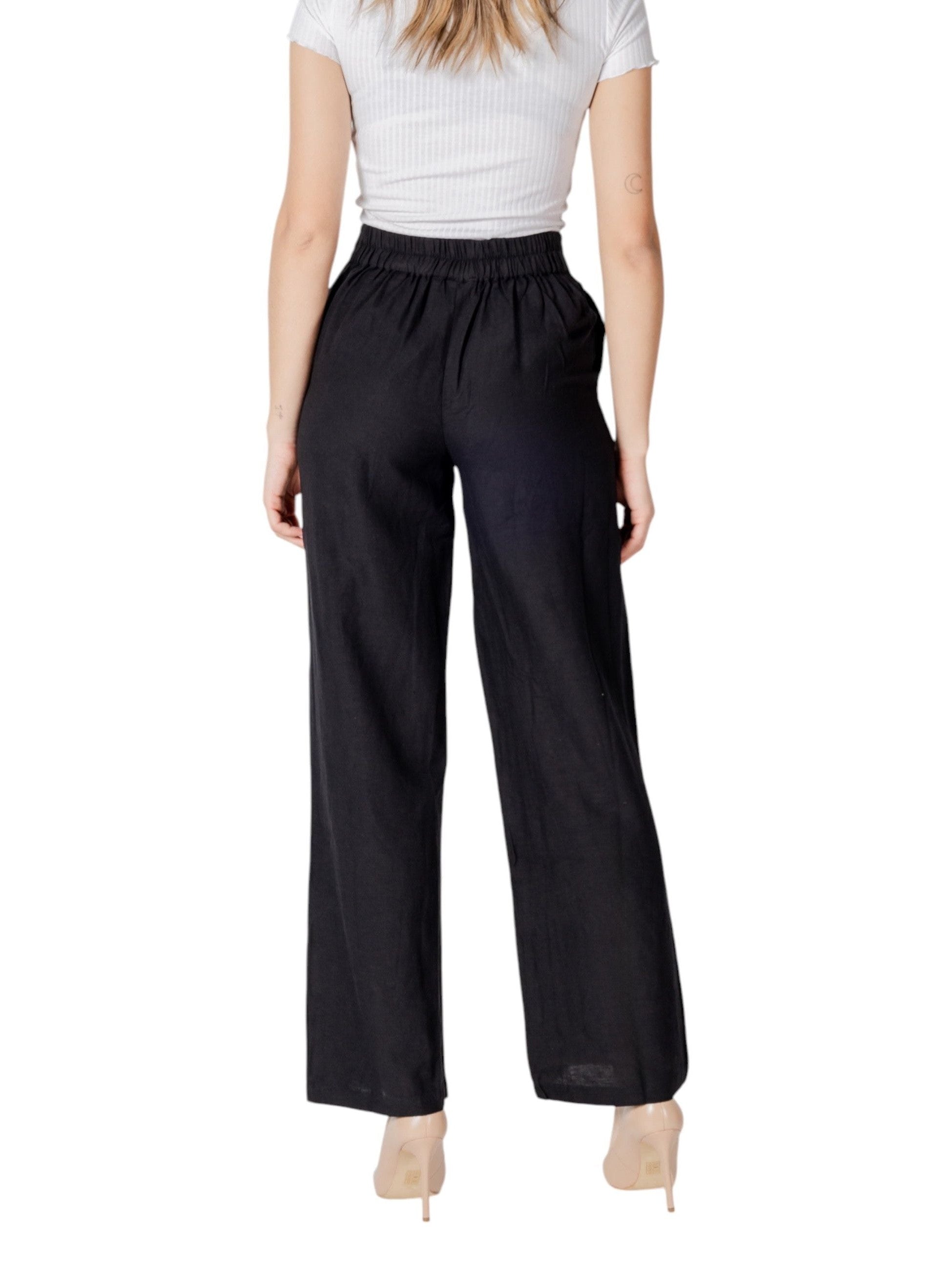 Vila Clothes · Панталони · 14104029 | DontMiss.bg