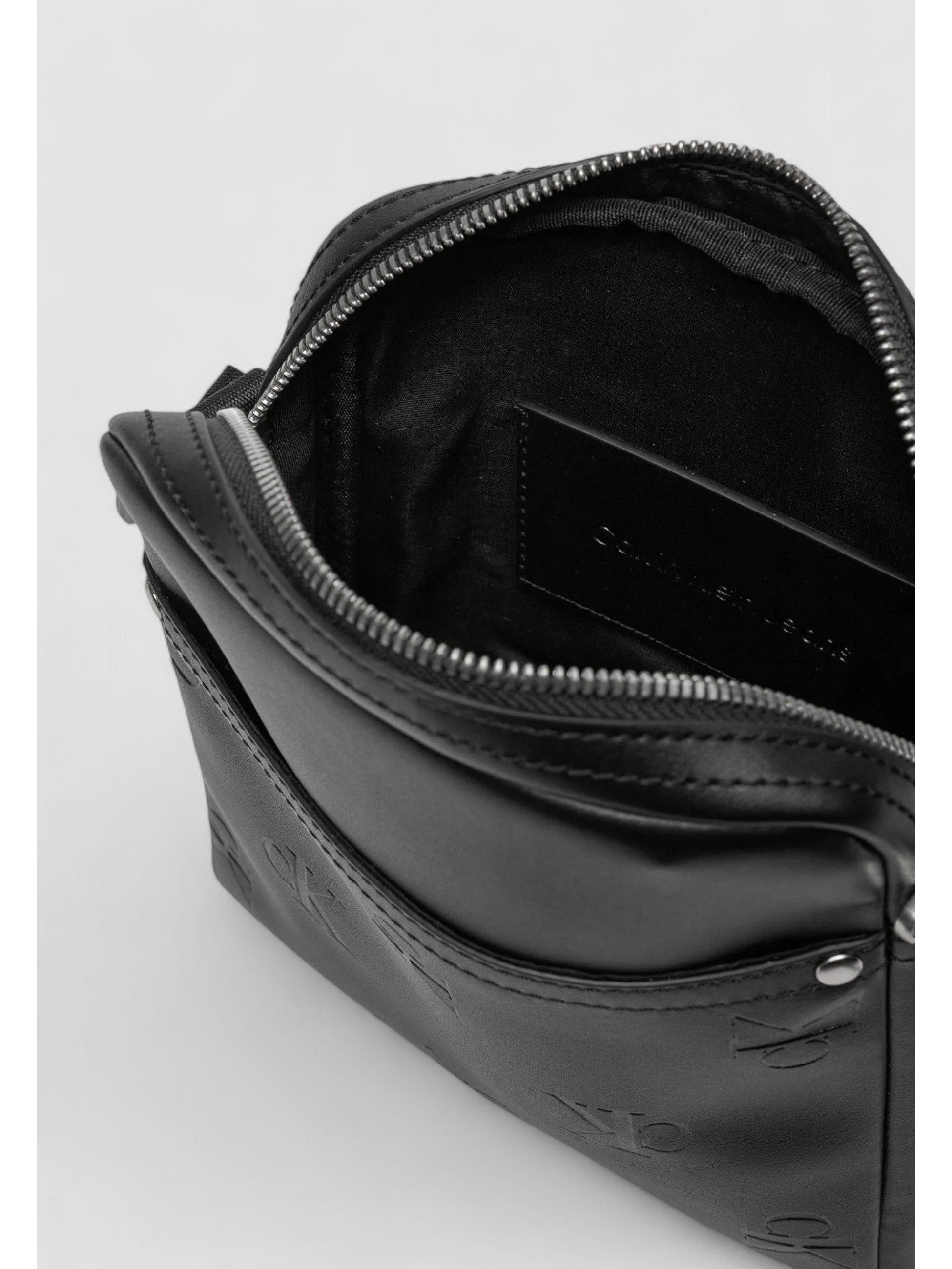 Calvin Klein · Чанта · K50K512564 | DontMiss.bg