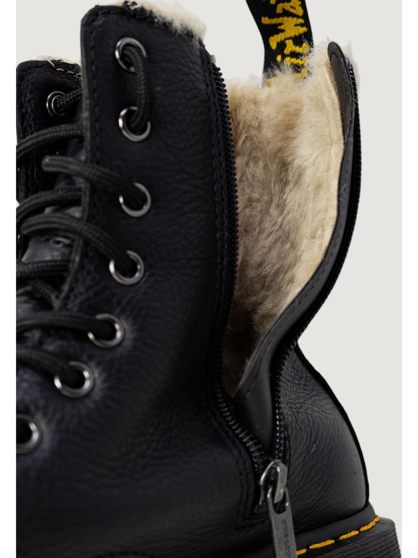 Dr. Martens · Ботуши · 25637001 | DontMiss.bg