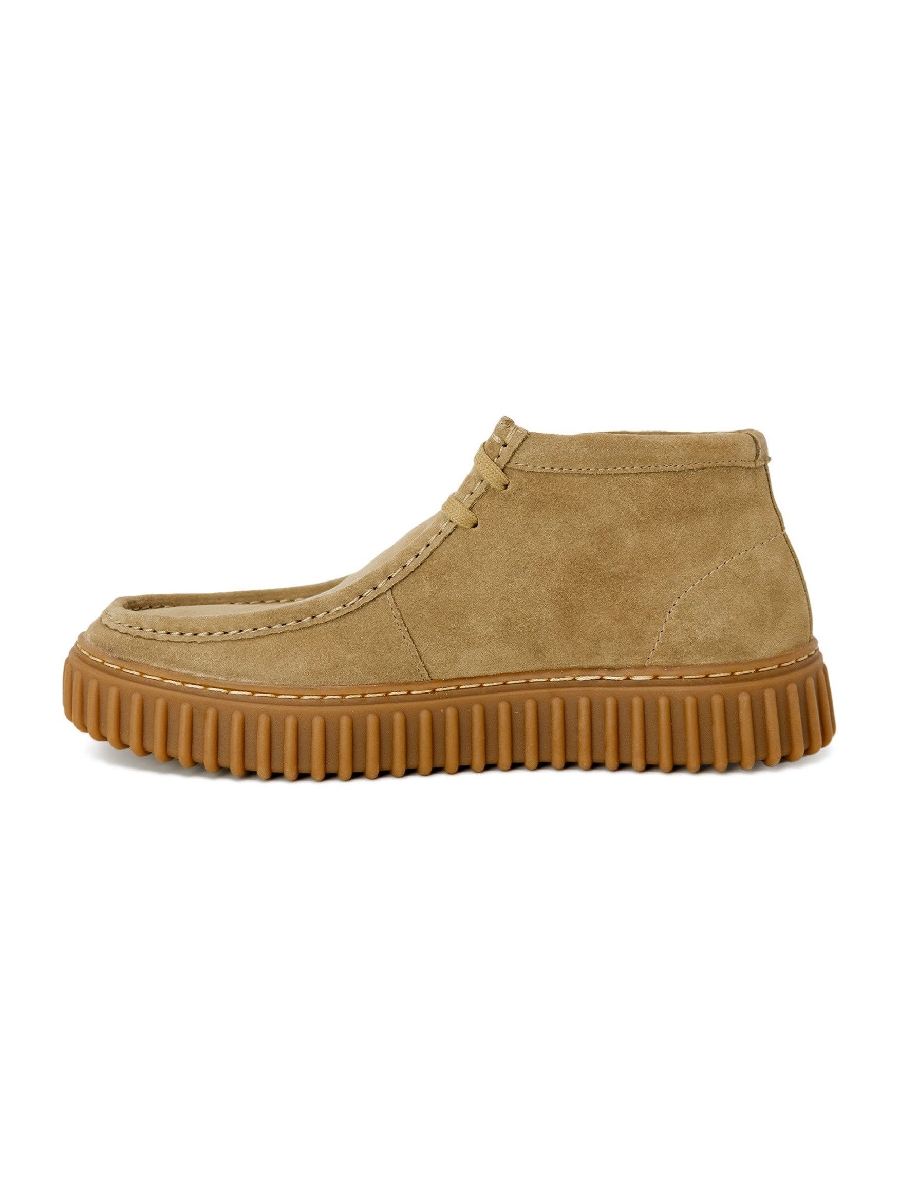 Clarks · Ниски обувки · 26173663 | DontMiss.bg