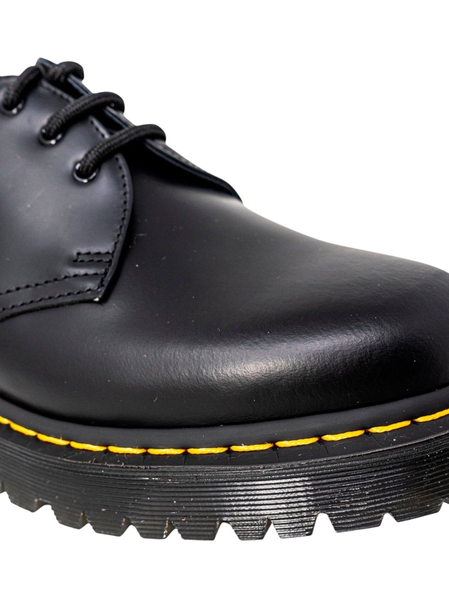 Dr. Martens · Ниски обувки · 21084001 | DontMiss.bg