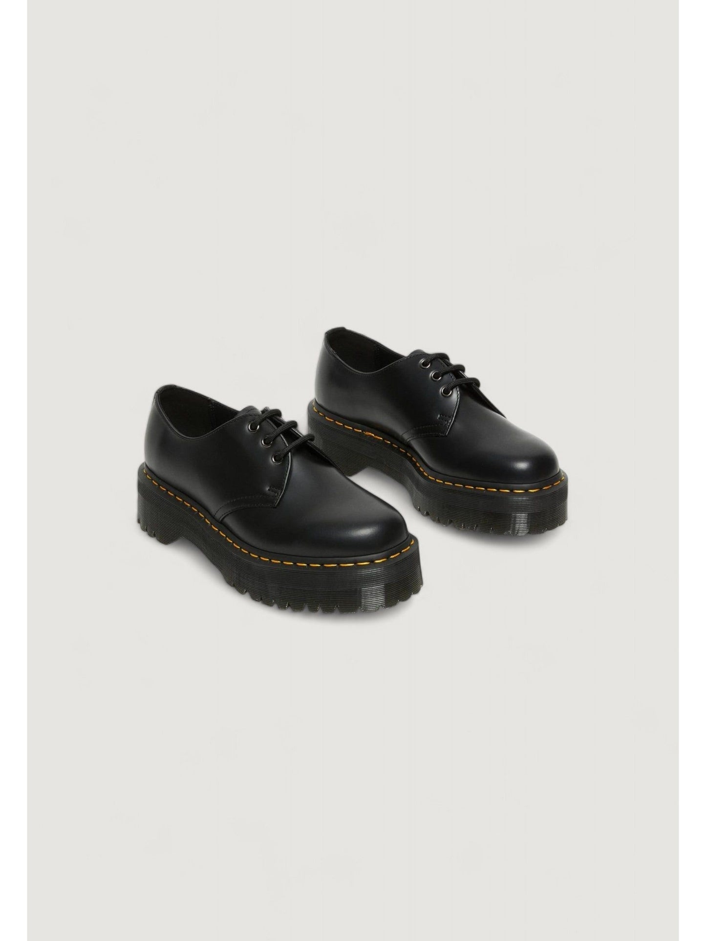 Dr. Martens · Ниски обувки · 25567001 | DontMiss.bg