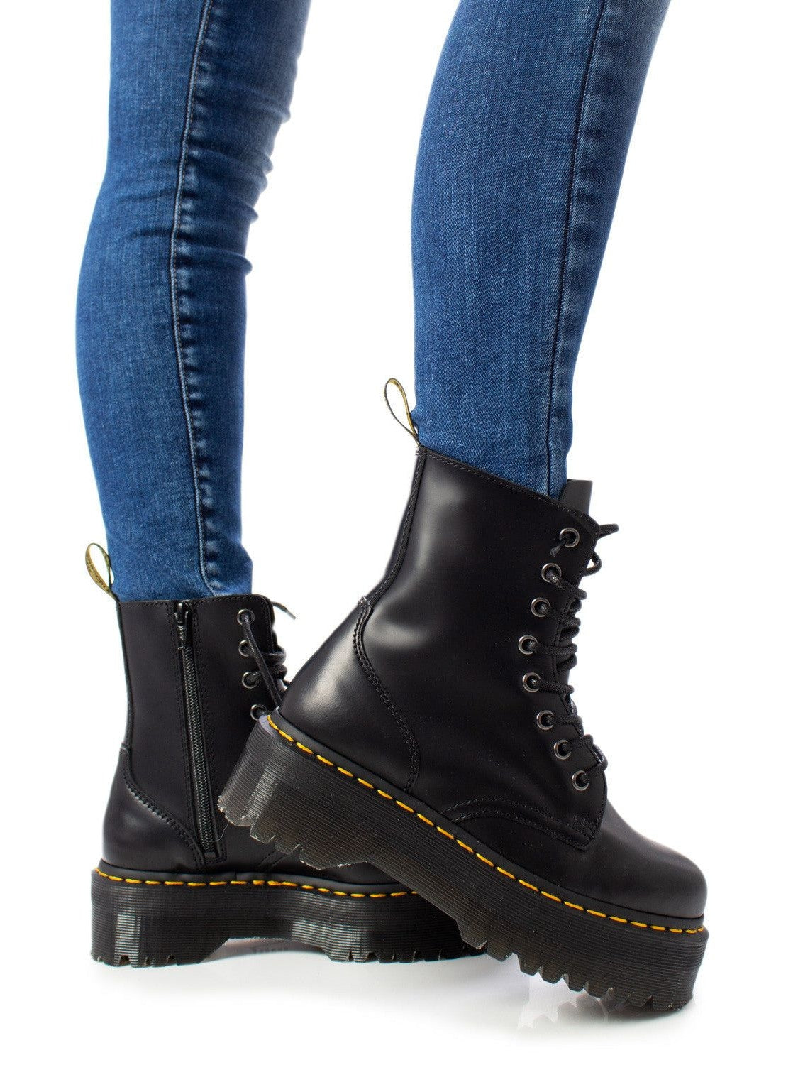 Dr. Martens · Ботуши · 15265001 | DontMiss.bg