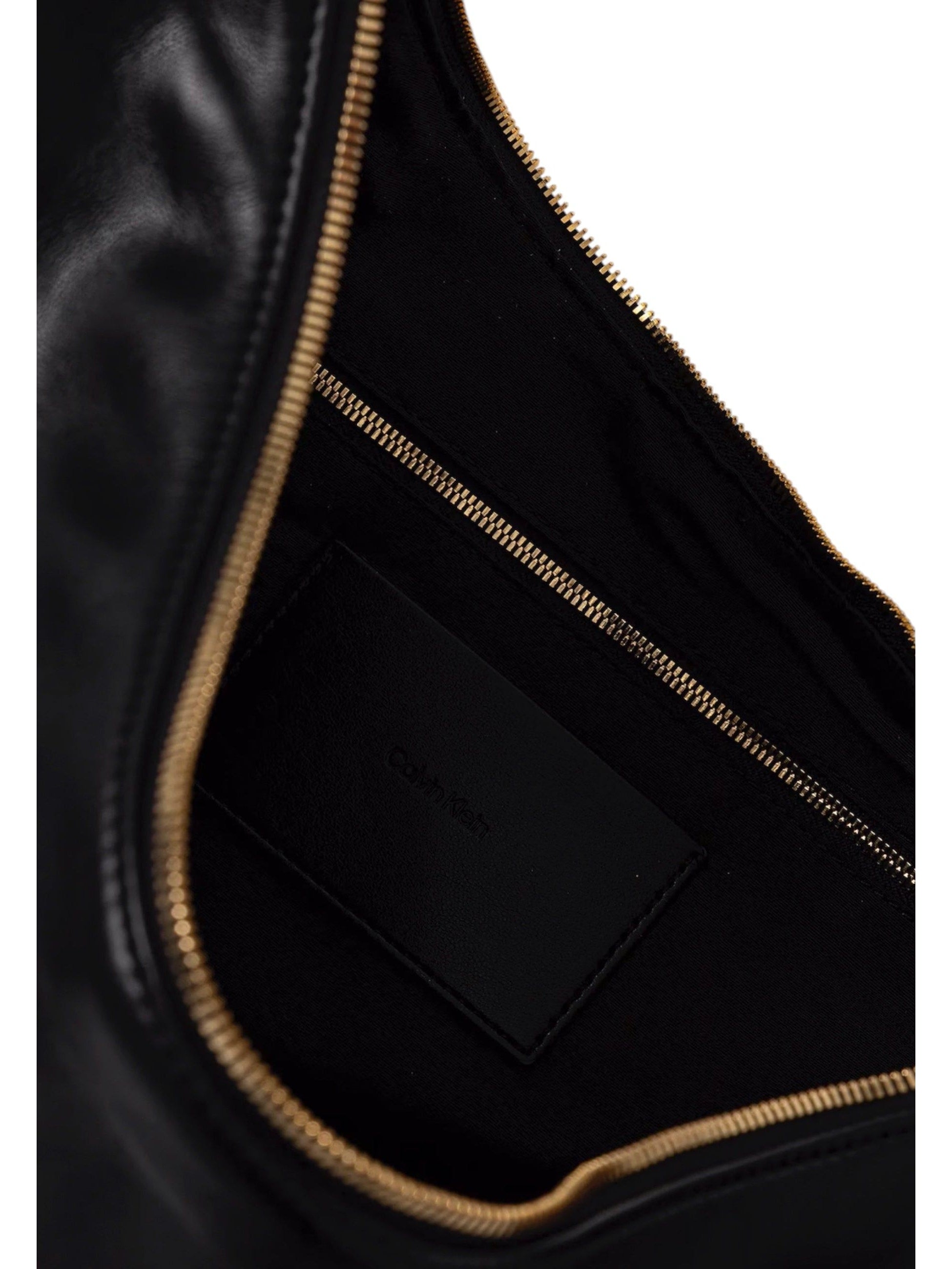 Calvin Klein · Дамска чанта · LV04F3009G | DontMiss.bg