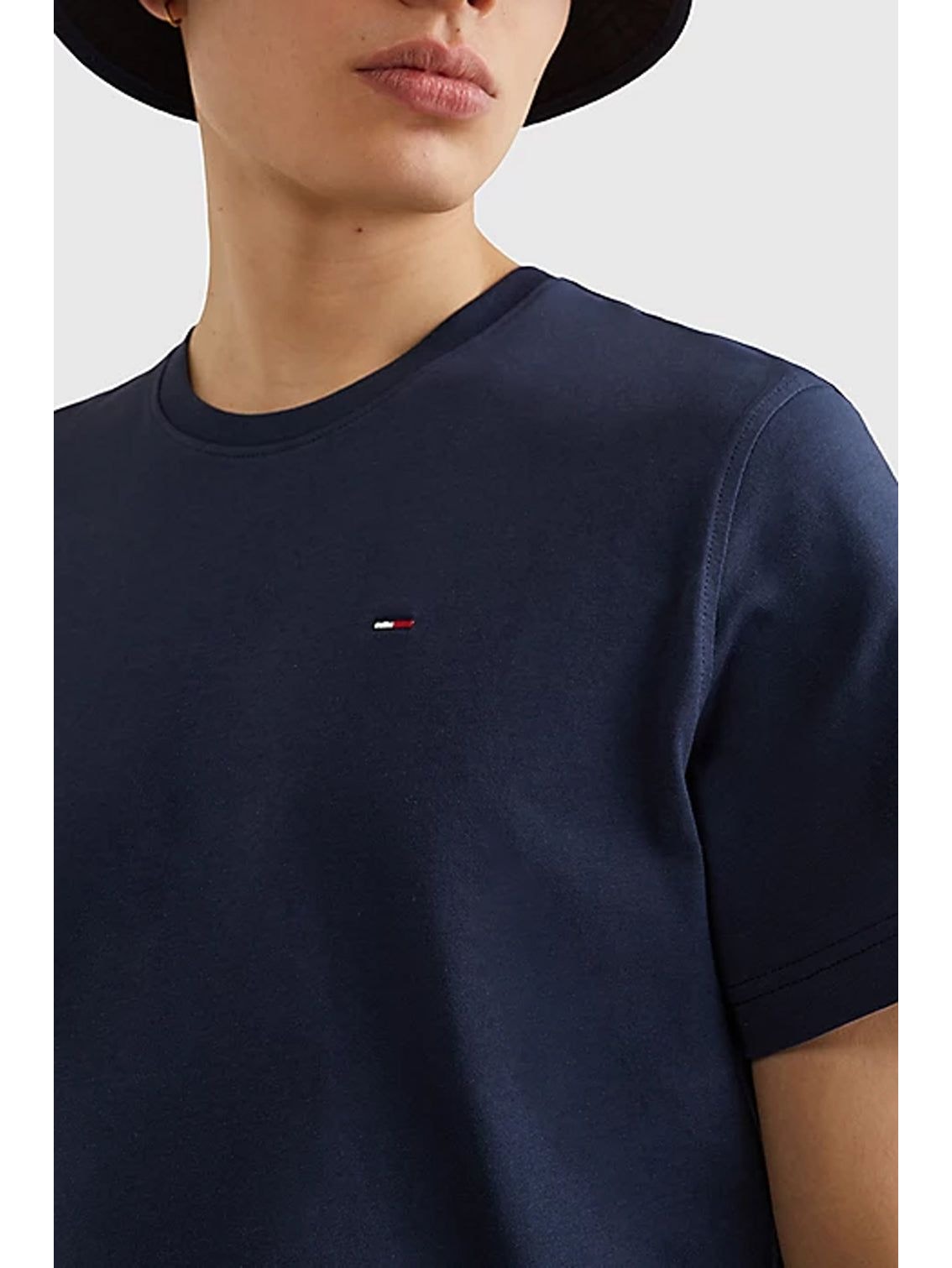 Tommy Jeans · Тениска · DM0DM04411 | DontMiss.bg