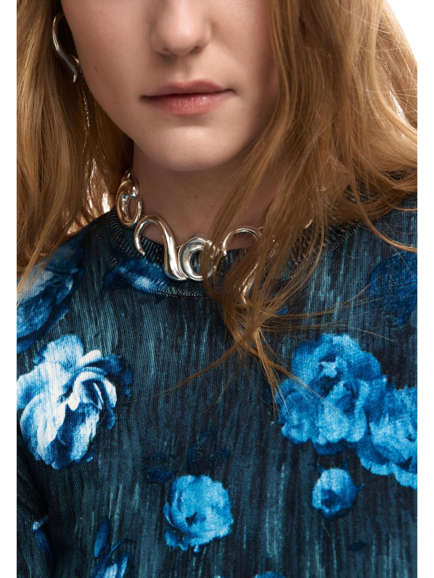 Desigual · Пуловер · 26SWJF11 | DontMiss.bg