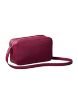 Calvin Klein · Дамска чанта · LV04F3220G | DontMiss.bg
