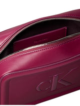 Calvin Klein · Дамска чанта · LV04F3220G | DontMiss.bg