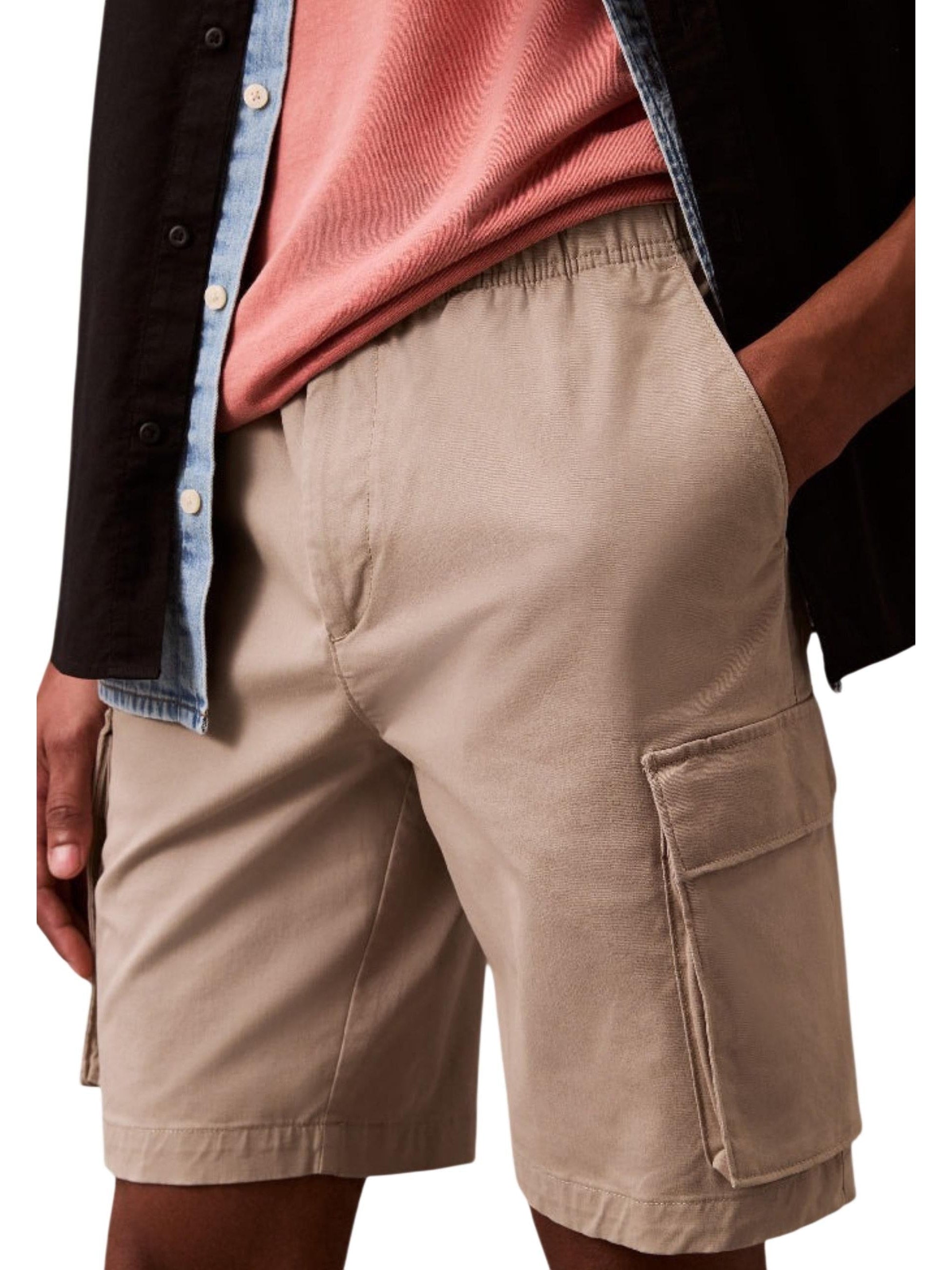 Calvin Klein Jeans · Карго шорти · LV04RB618G | DontMiss.bg