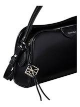 Calvin Klein · Дамска чанта · LV04F3370G | DontMiss.bg