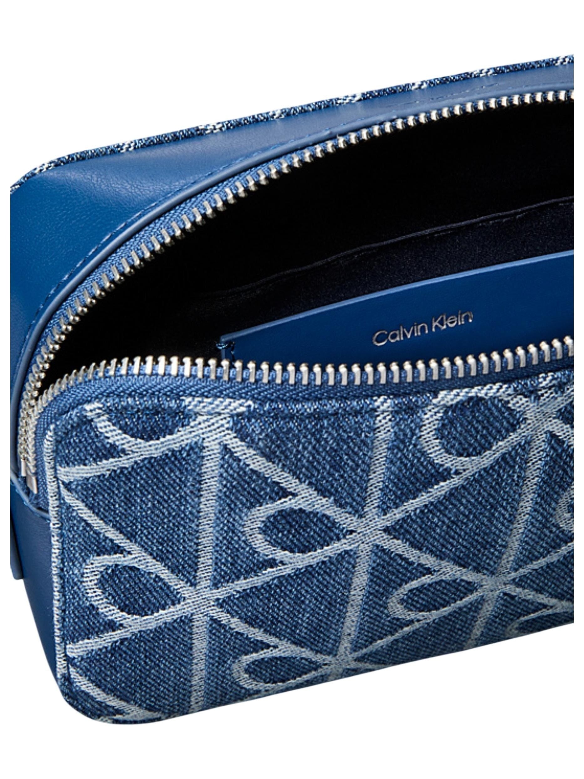 Calvin Klein · Дамска чанта · LV04F3430G | DontMiss.bg