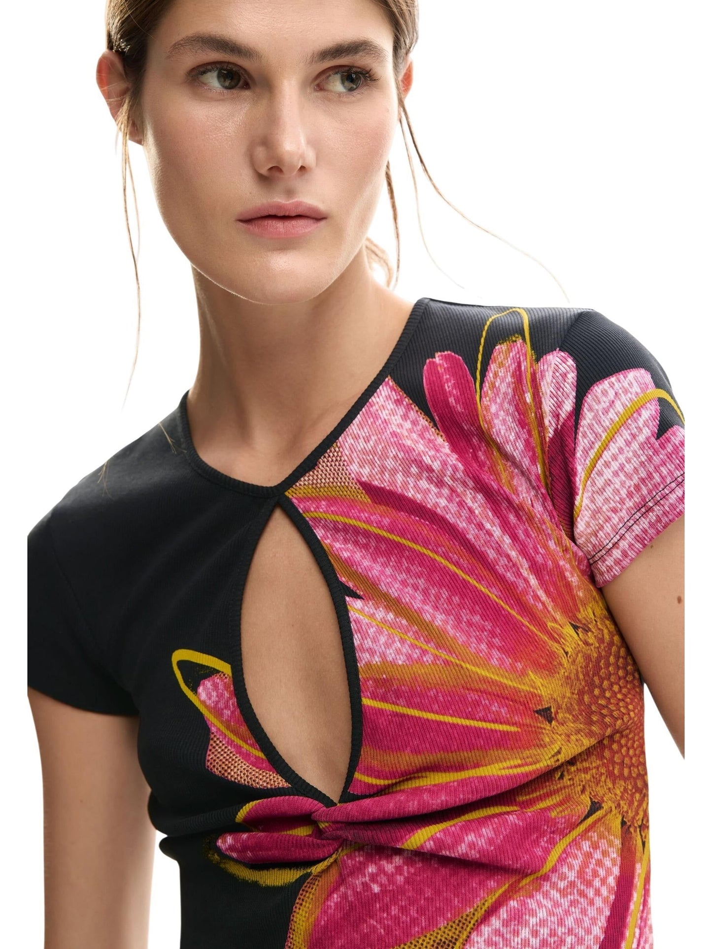 Desigual · Тениска · 26SWTK05 | DontMiss.bg