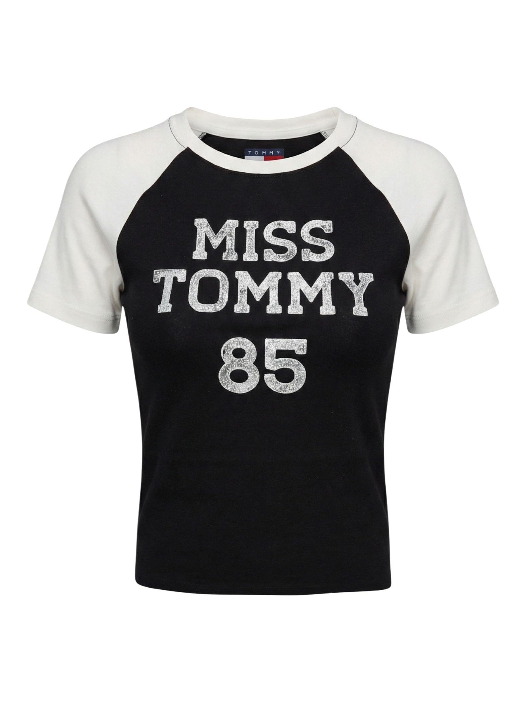 Tommy Jeans · Тениска · DW0DW22536 | DontMiss.bg