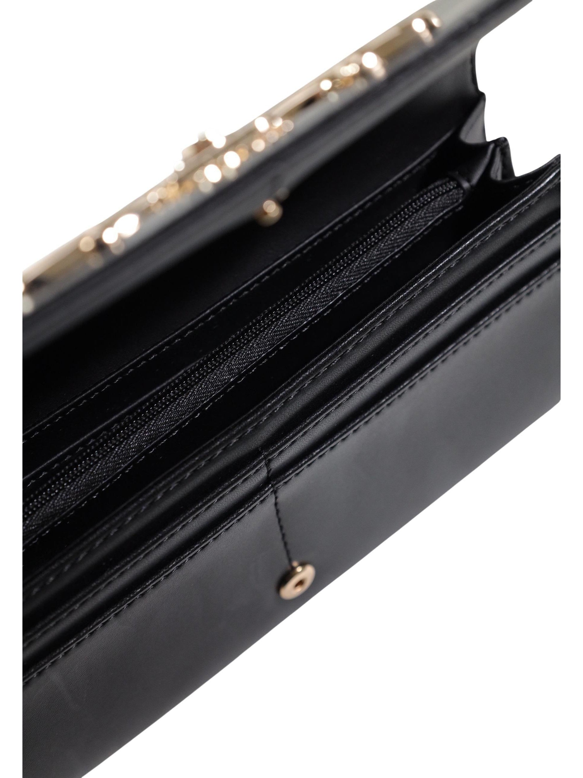 Guess · Портфейл · SWVG99 10155 | DontMiss.bg