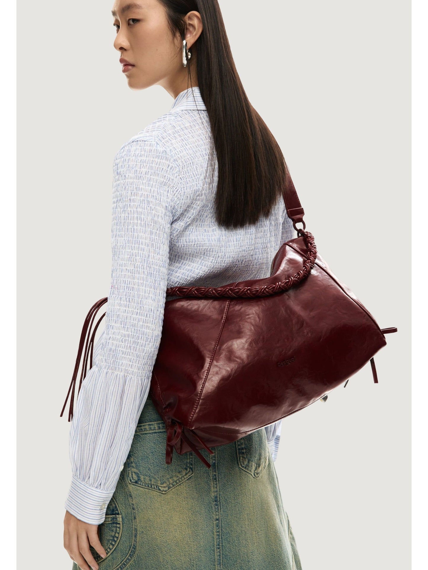 Desigual · Дамска чанта · 26SAXPBG | DontMiss.bg
