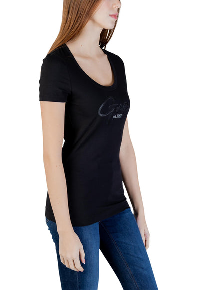 Тениска · Черен