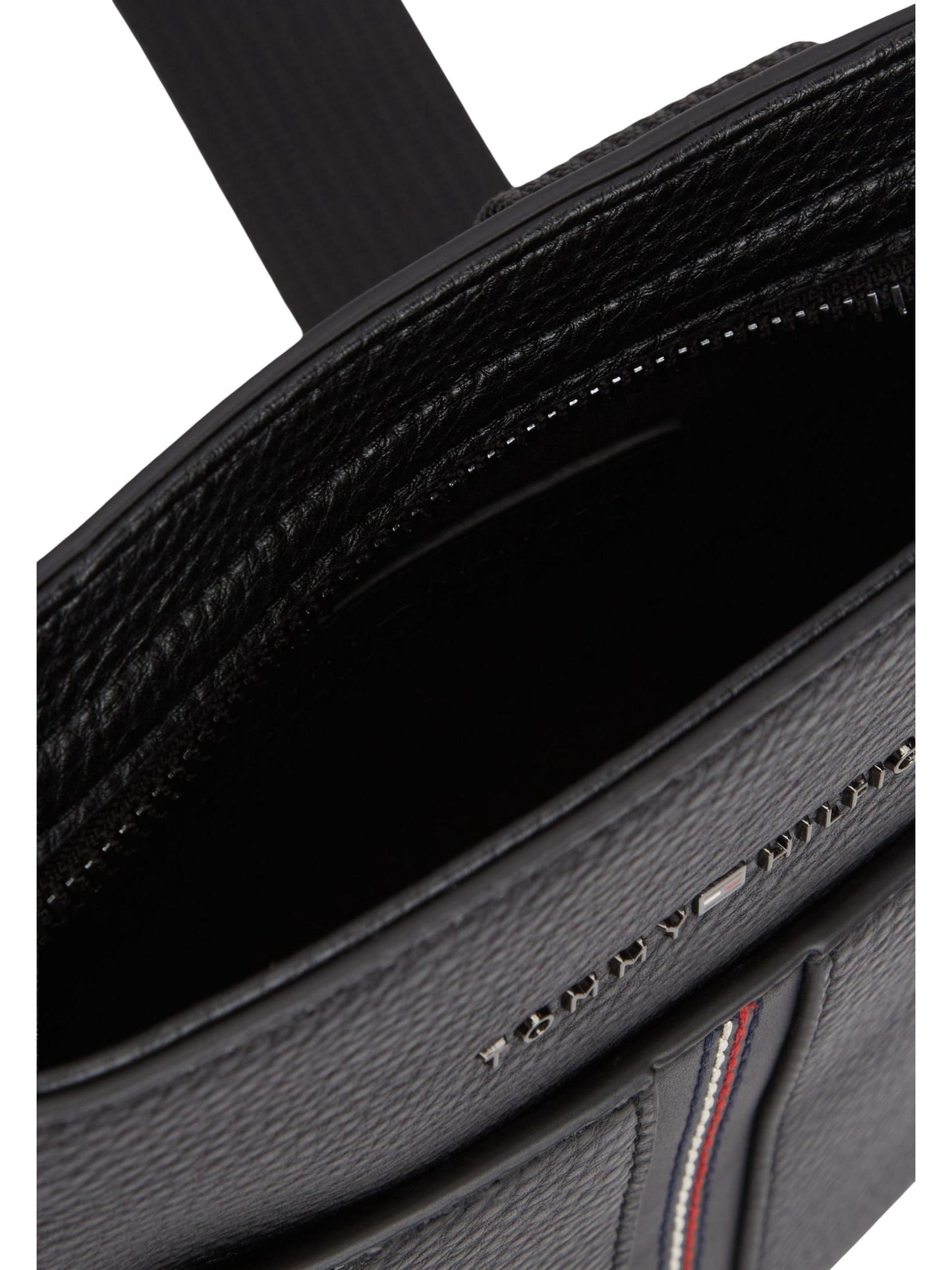 Tommy Hilfiger · Чанта · AM0AM14169 | DontMiss.bg