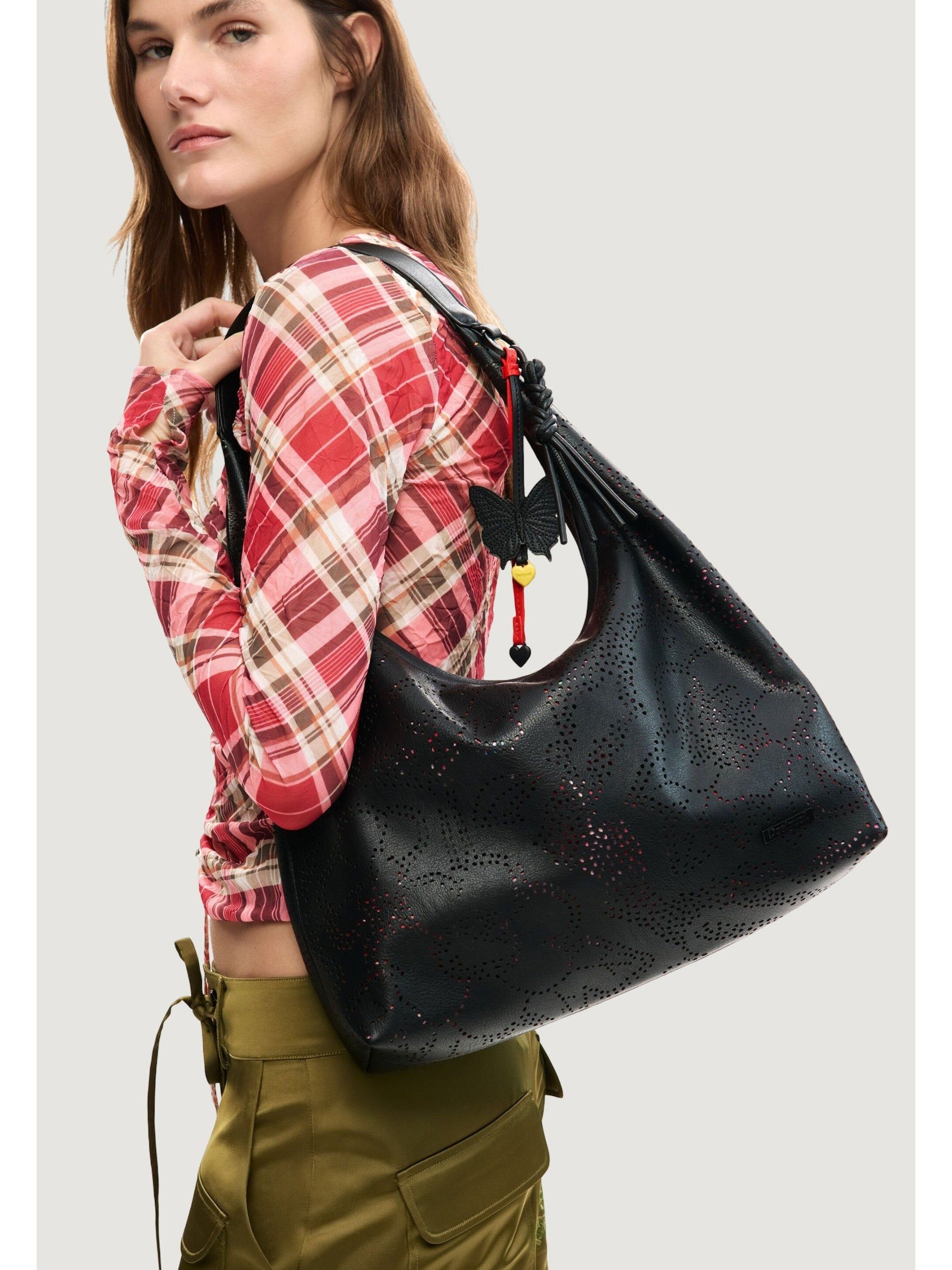 Desigual · Дамска чанта · 26SAXP60 | DontMiss.bg