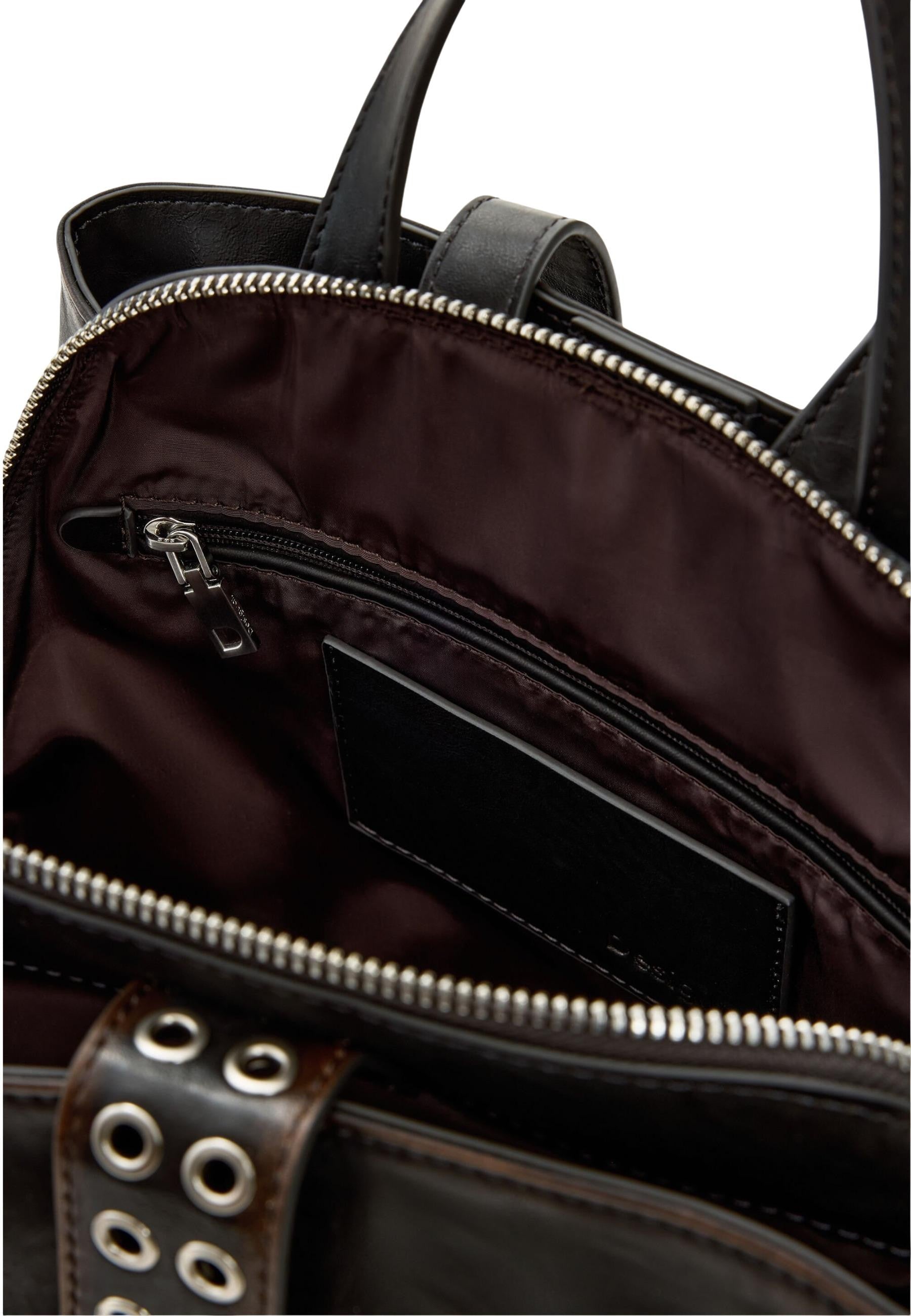 Раница · Кафяв