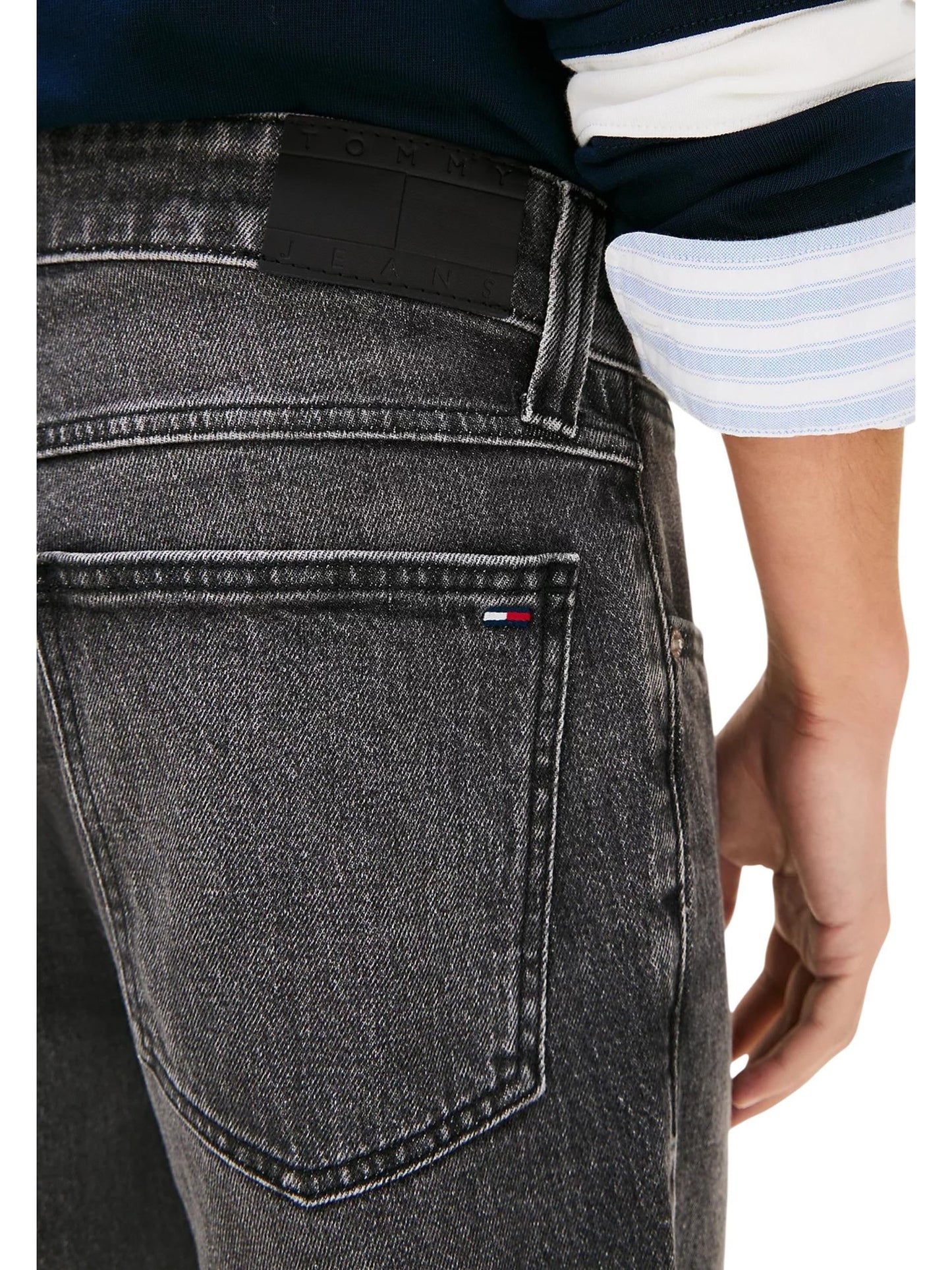 Tommy Jeans · Шорти · DM0DM22976 | DontMiss.bg