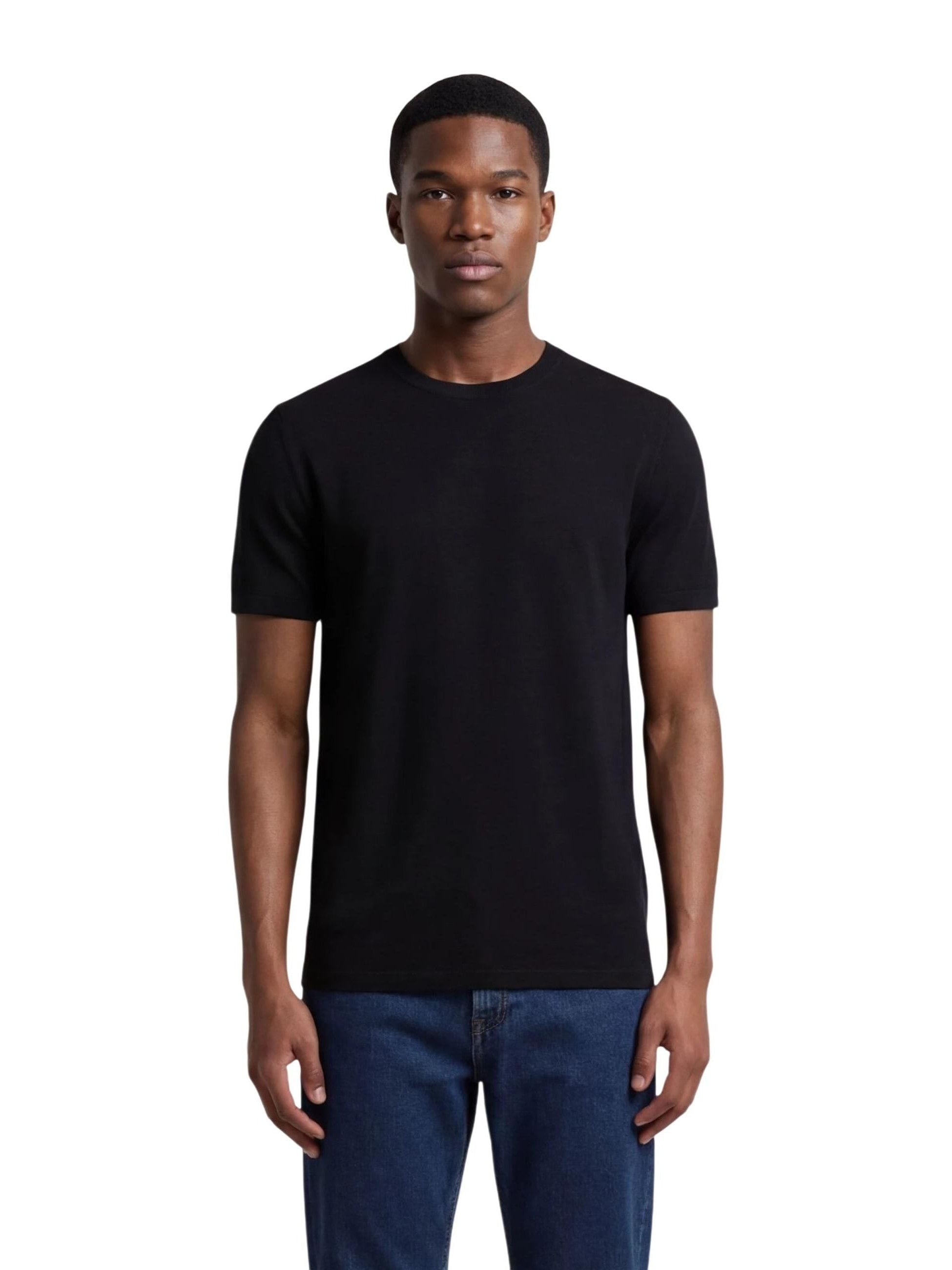 Armani Exchange · Тениска · XM002439 AF22249 | DontMiss.bg