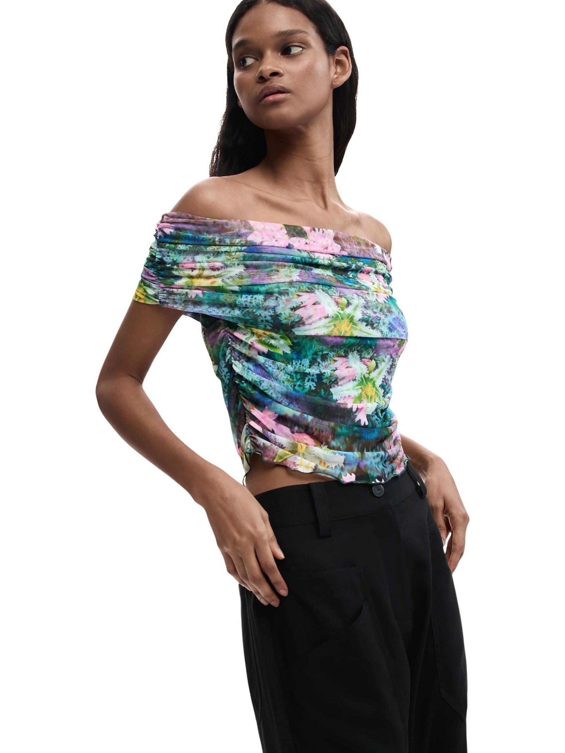Desigual · Тениска · 26SWTK22 | DontMiss.bg
