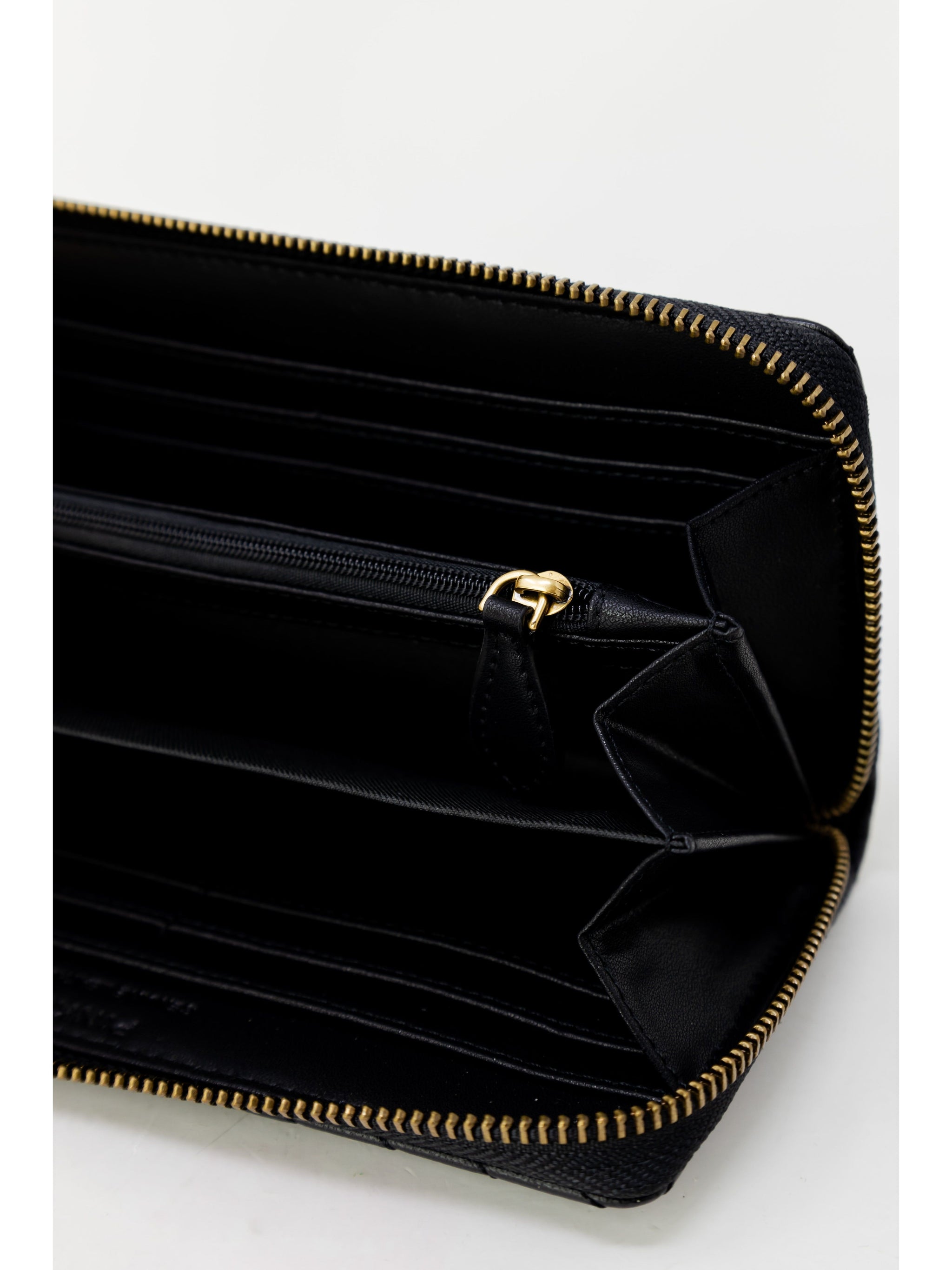 PINKO · Портфейл · 100250 A0GK | DontMiss.bg