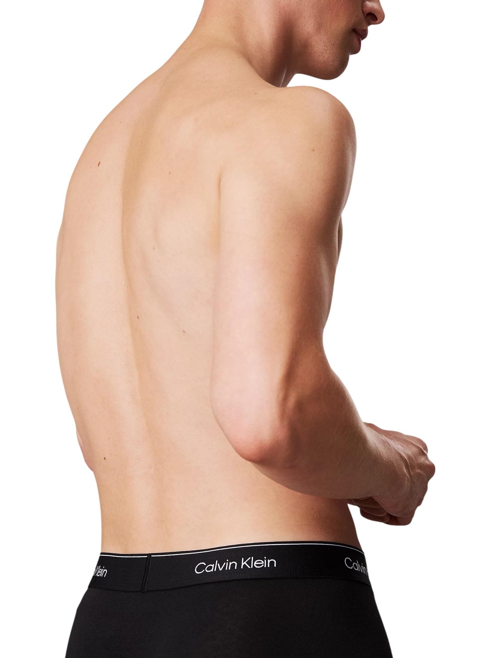 Calvin Klein Underwear · Боксерки · LV00NB4389 | DontMiss.bg