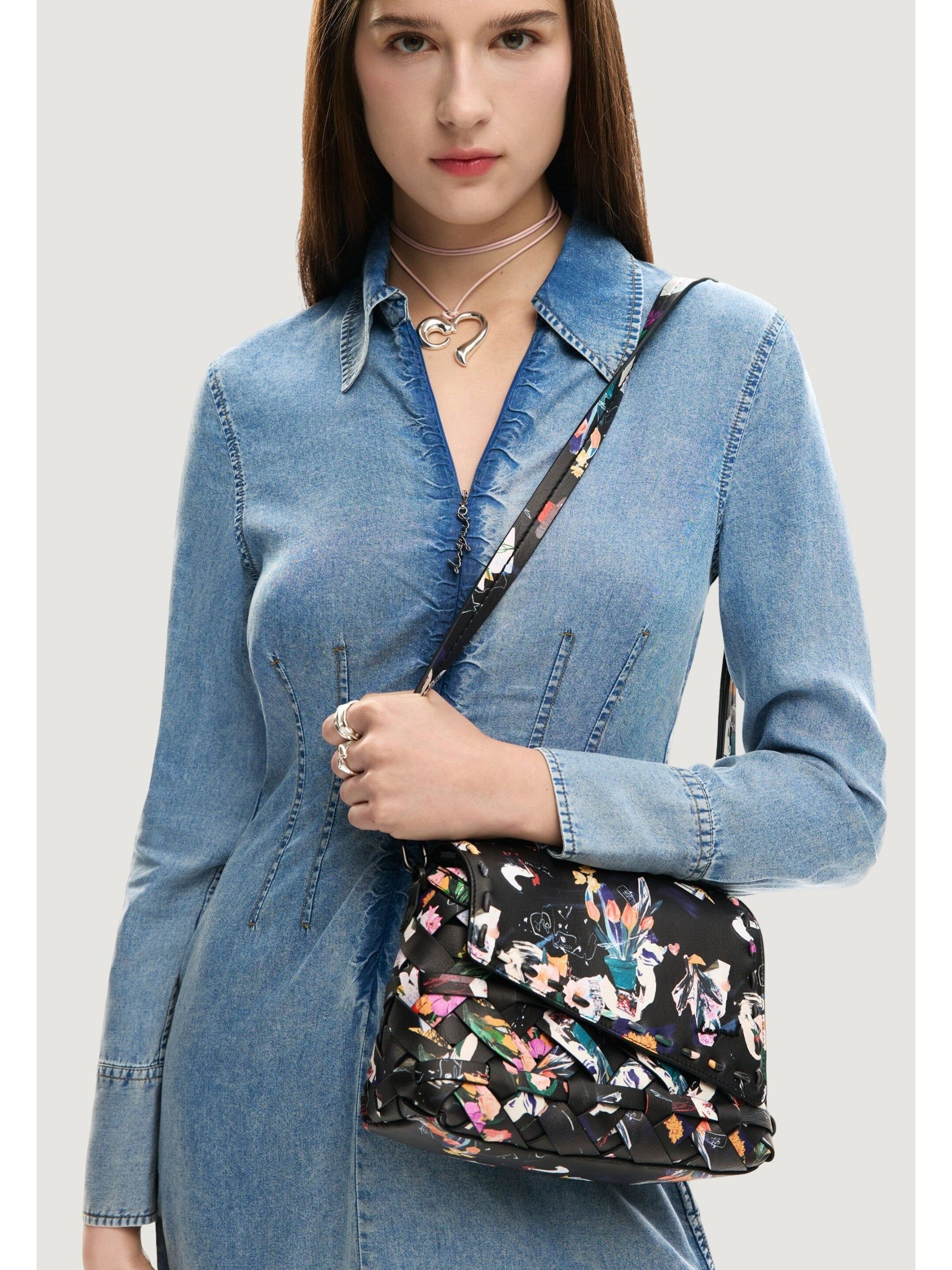 Desigual · Дамска чанта · 26SAXPB0 | DontMiss.bg