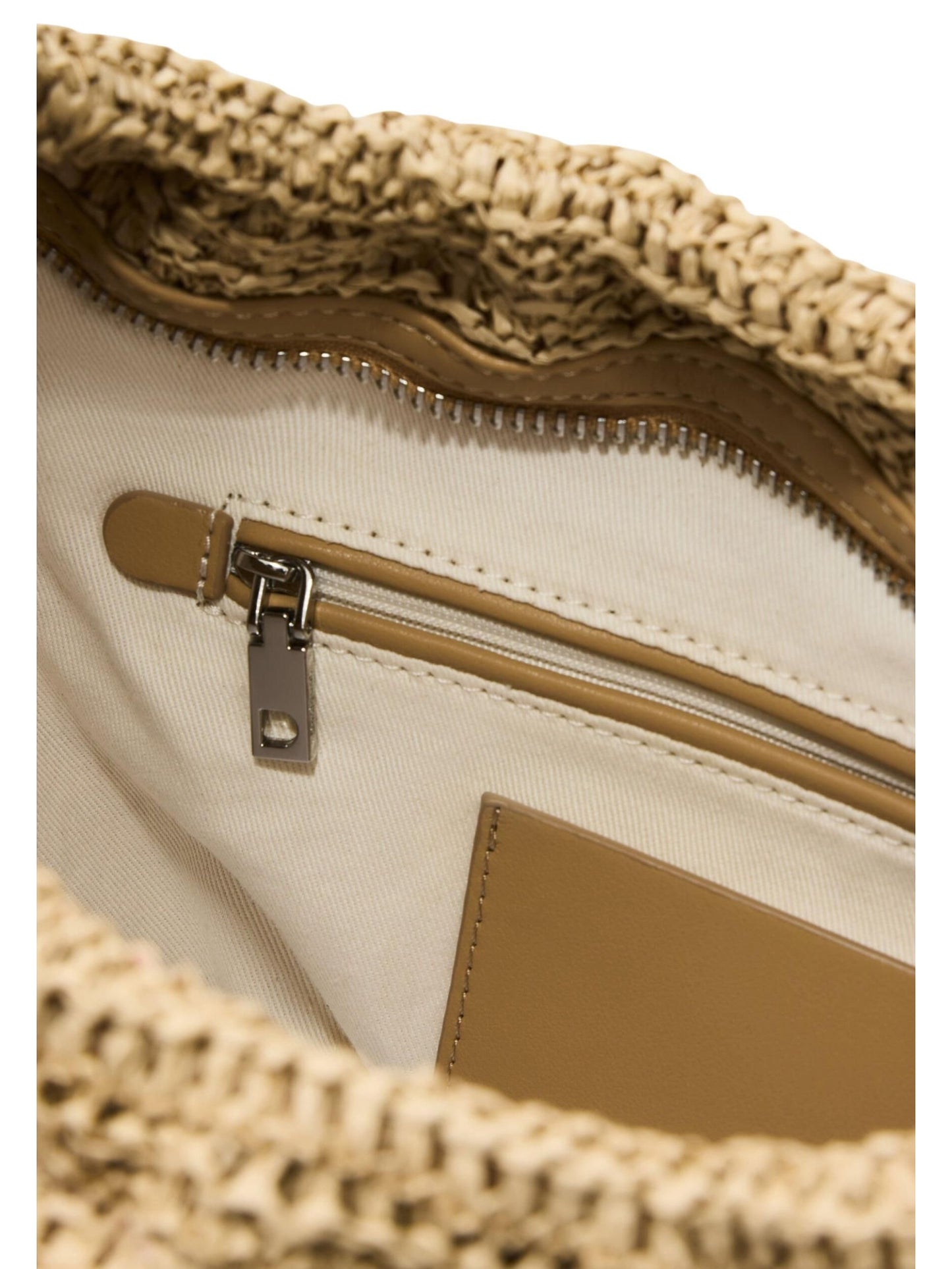 Desigual · Дамска чанта · 26SAXO01 | DontMiss.bg