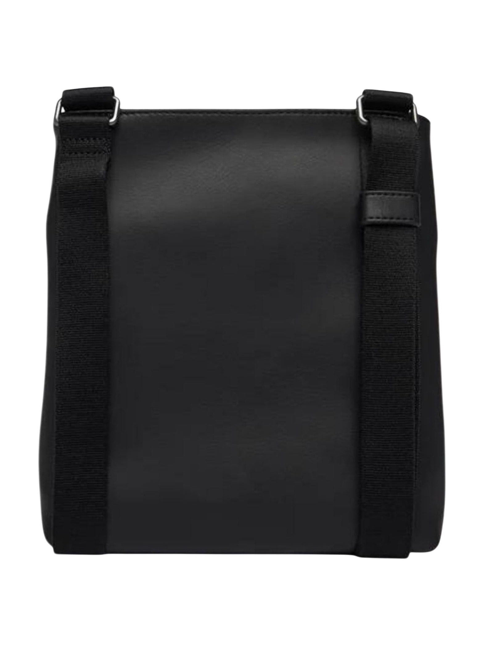 Calvin Klein · Чанта · LV04D3344G | DontMiss.bg