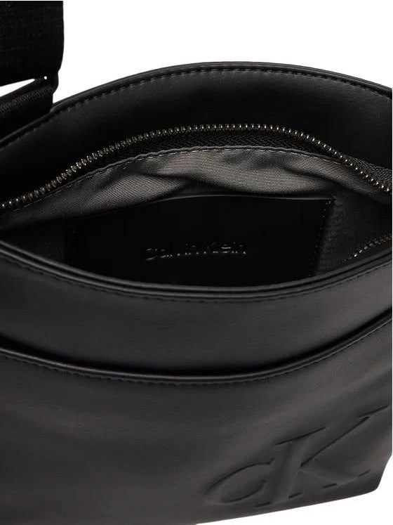 Calvin Klein · Чанта · LV04D3344G | DontMiss.bg