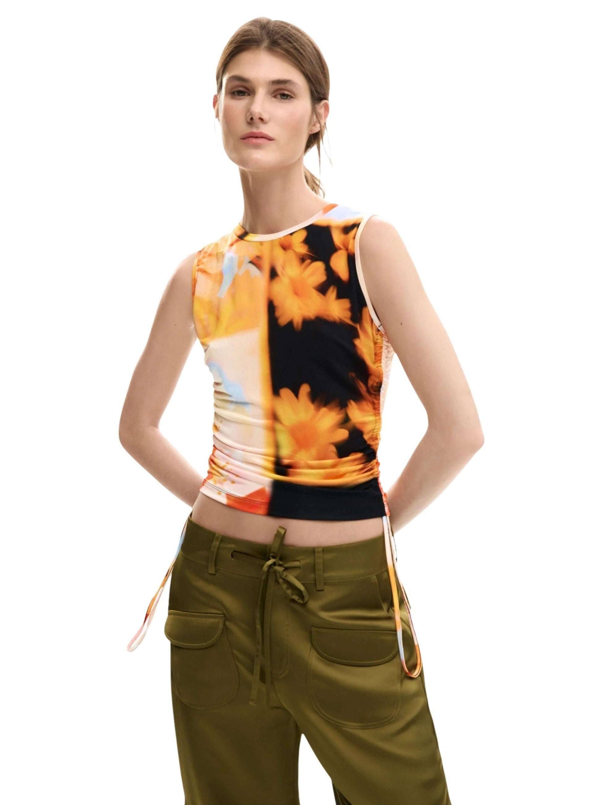 Desigual · Тениска · 26SWTK47 | DontMiss.bg
